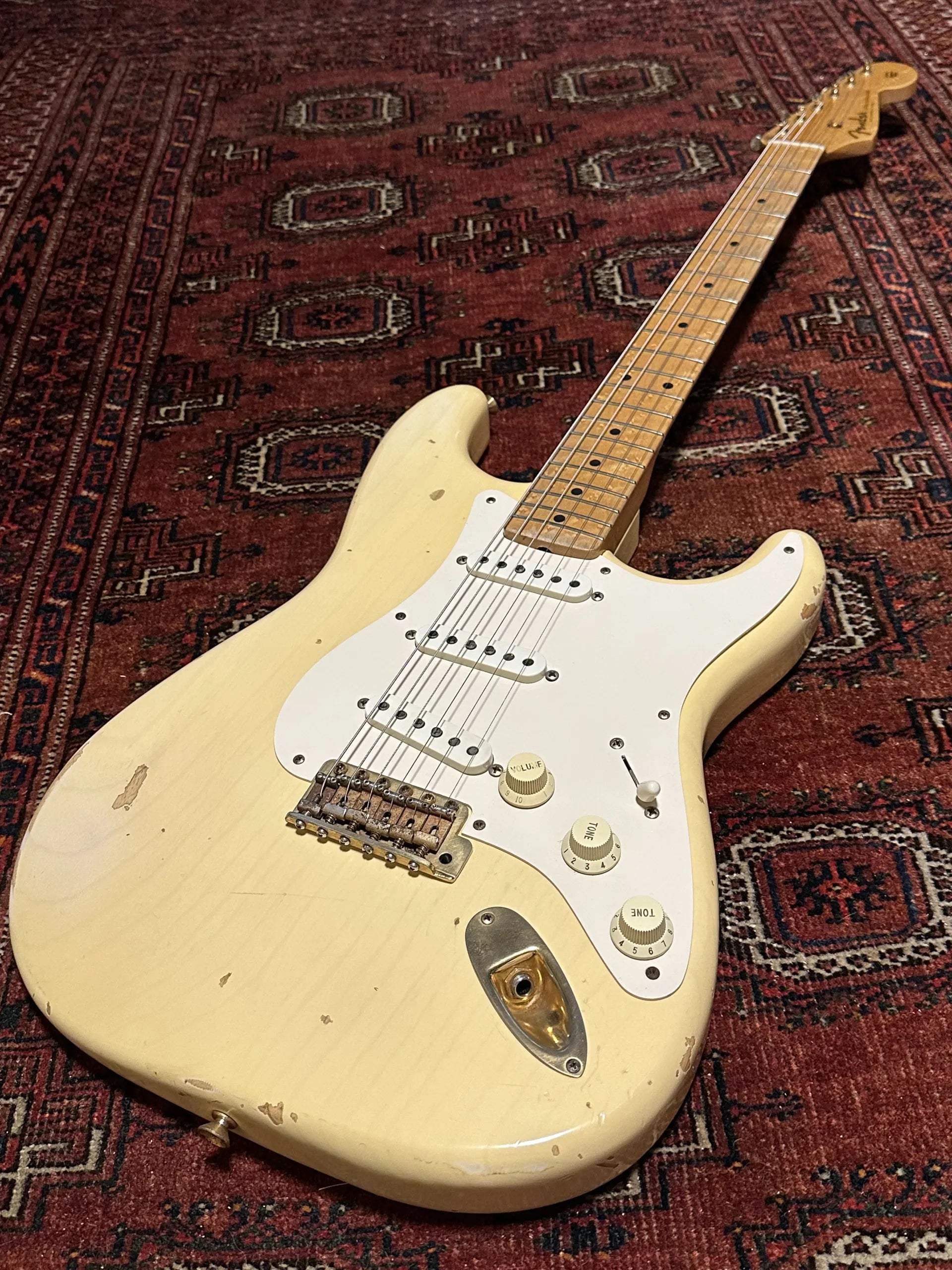 SOLD - 1997 Fender Custom Shop '50s Cunetto Relic Stratocaster Vintage Blonde