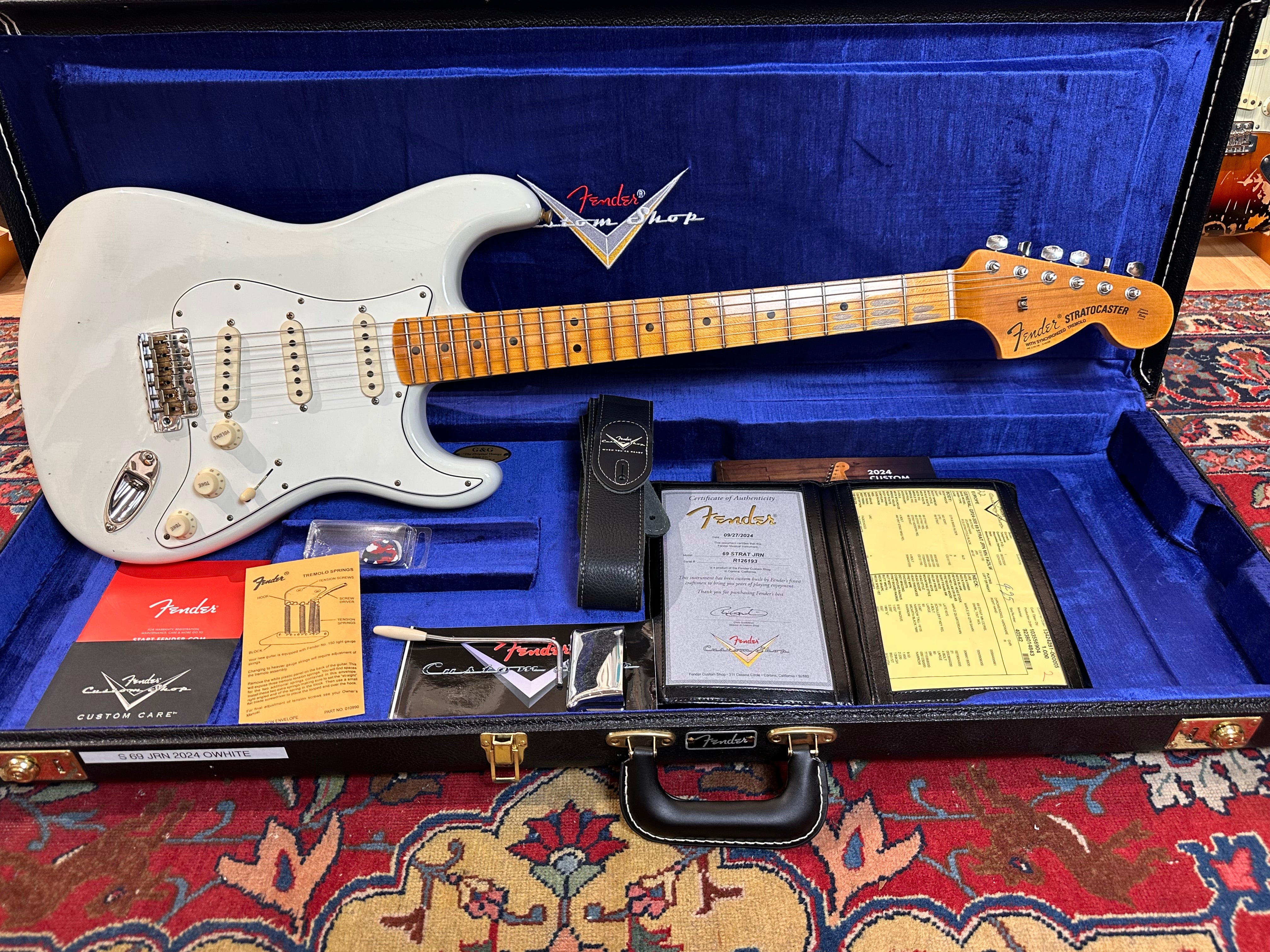 Fender Custom Shop '69 Journeyman Stratocaster 2024 Olympic White