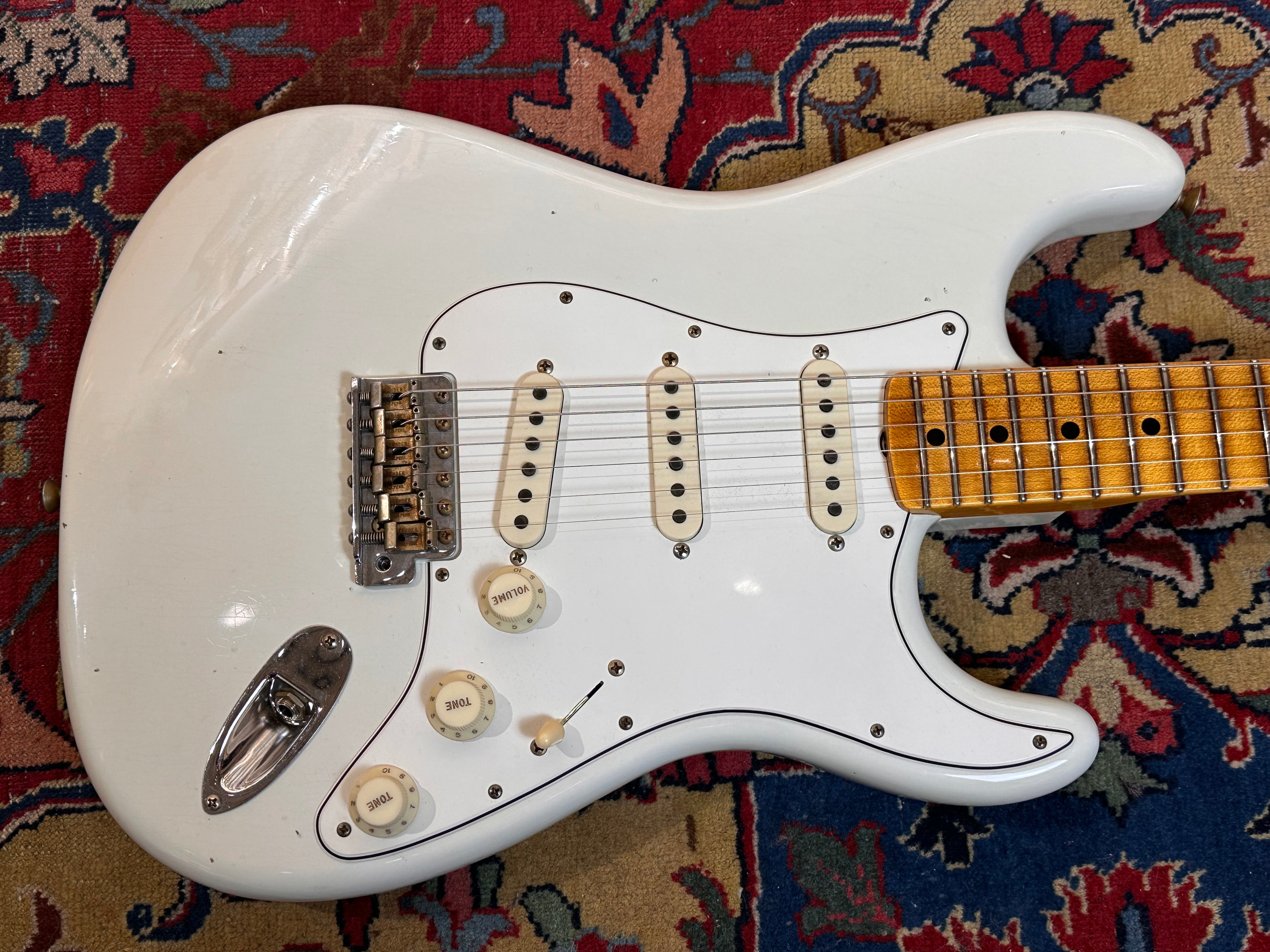 Fender Custom Shop '69 Journeyman Stratocaster 2024 Olympic White
