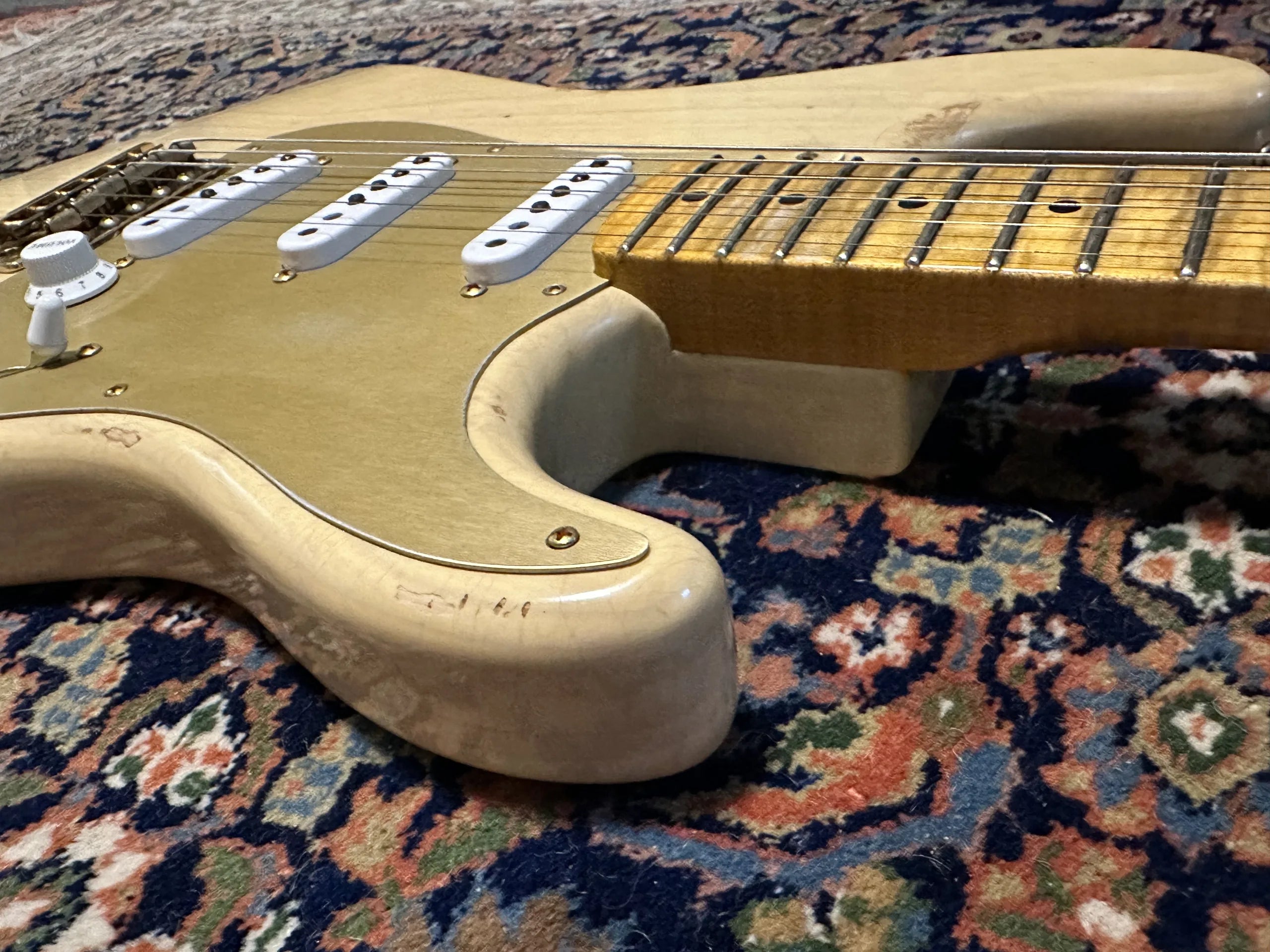 SOLD - 2023 Fender Custom Shop '55 LTD Relic Stratocaster Honey Blonde