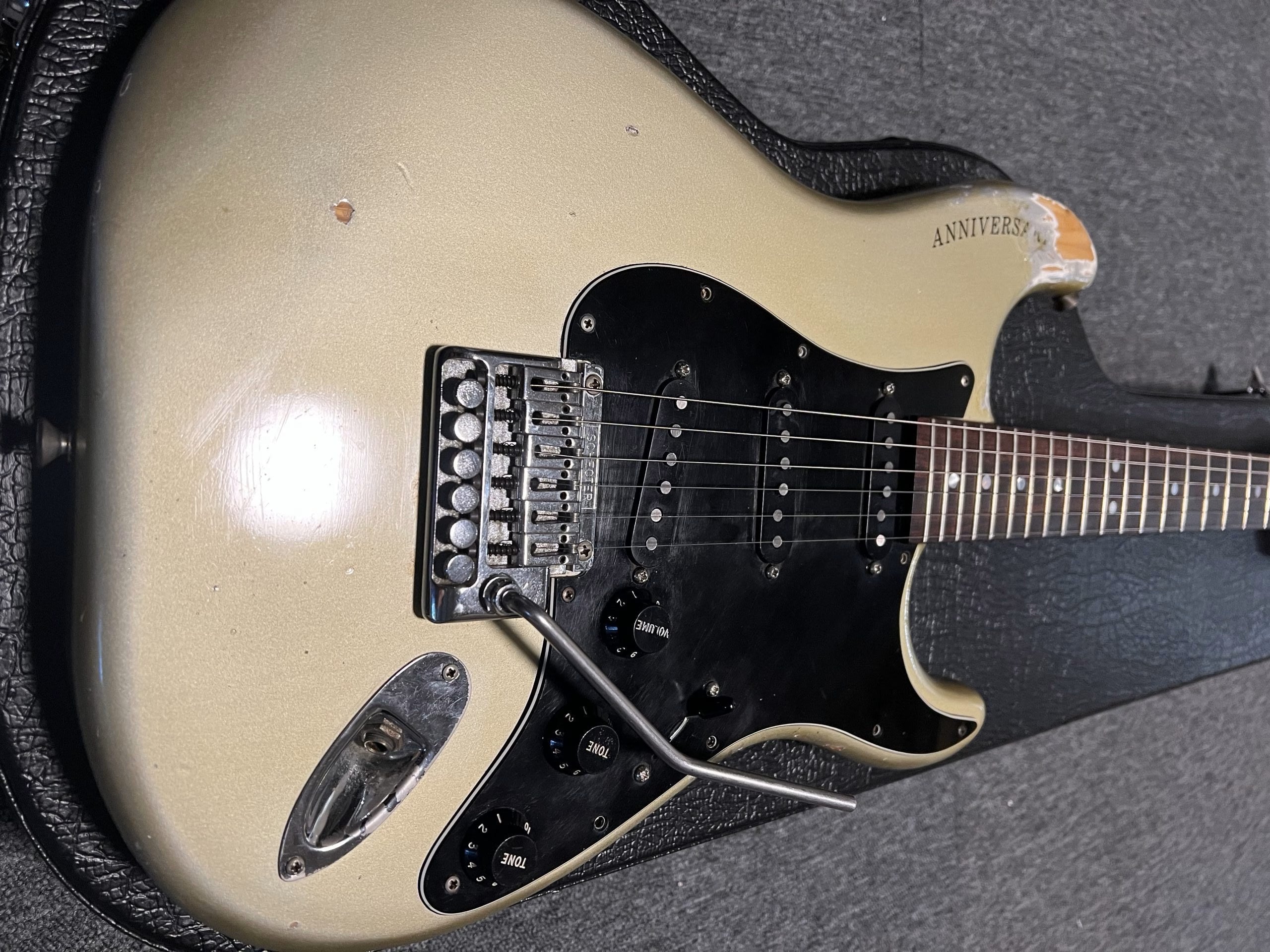 SOLD - 1979 25th Anniversary Porsche Silver (replacement neck)