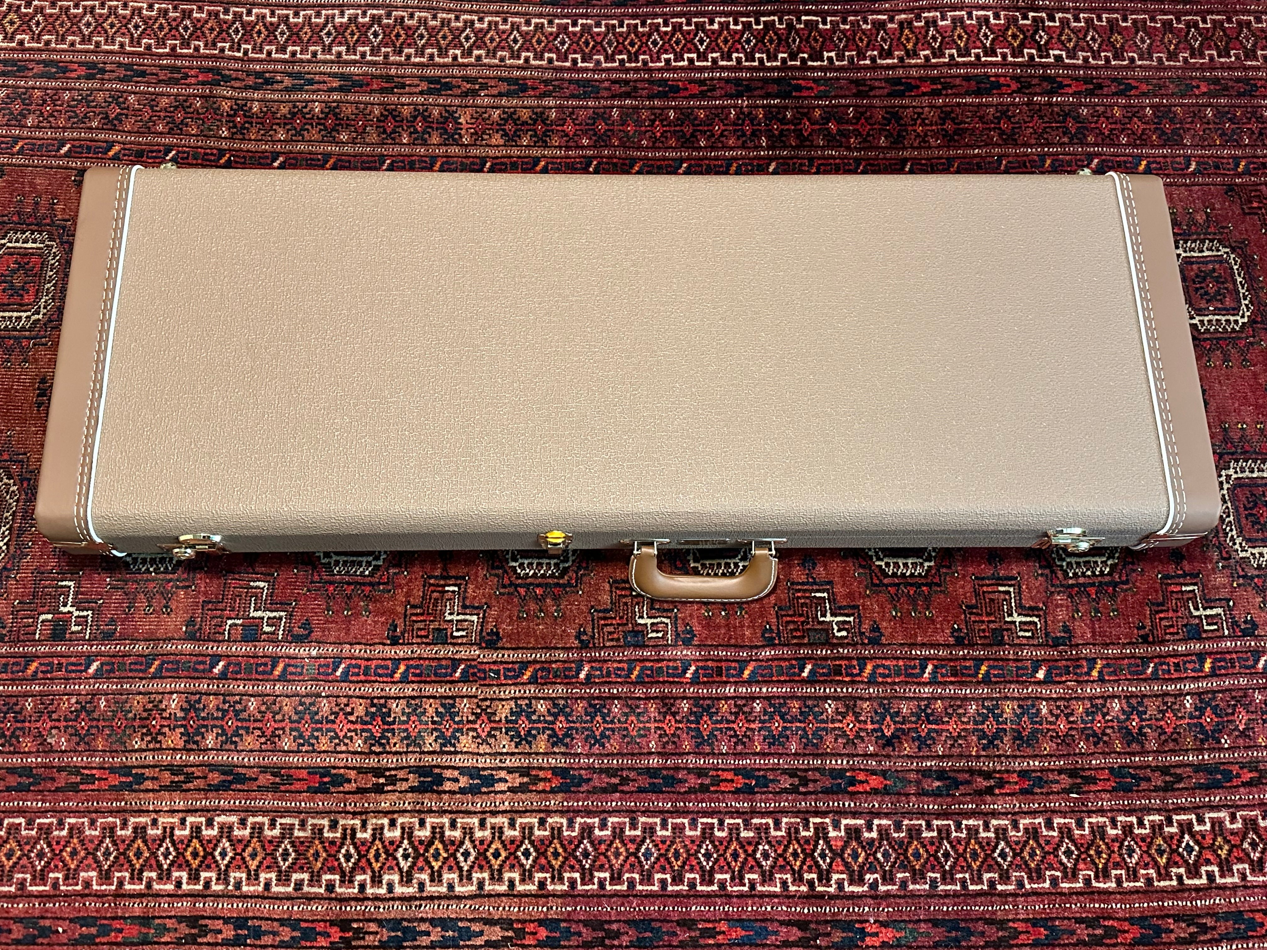 SOLD – 2023 Fender Custom Shop ’59 Vintage Custom NOS Telecaster Chocolate Sunburst