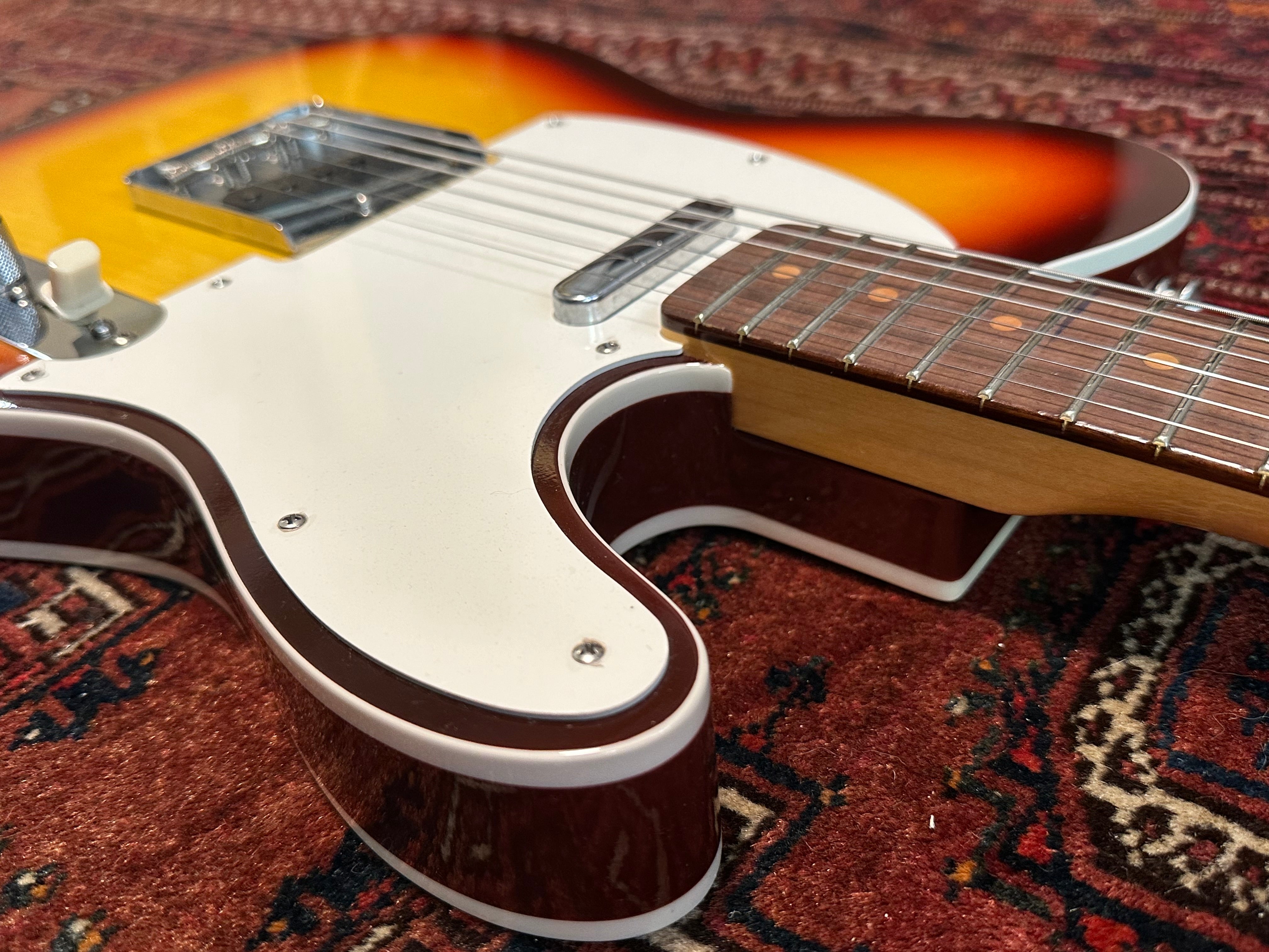 SOLD – 2023 Fender Custom Shop ’59 Vintage Custom NOS Telecaster Chocolate Sunburst