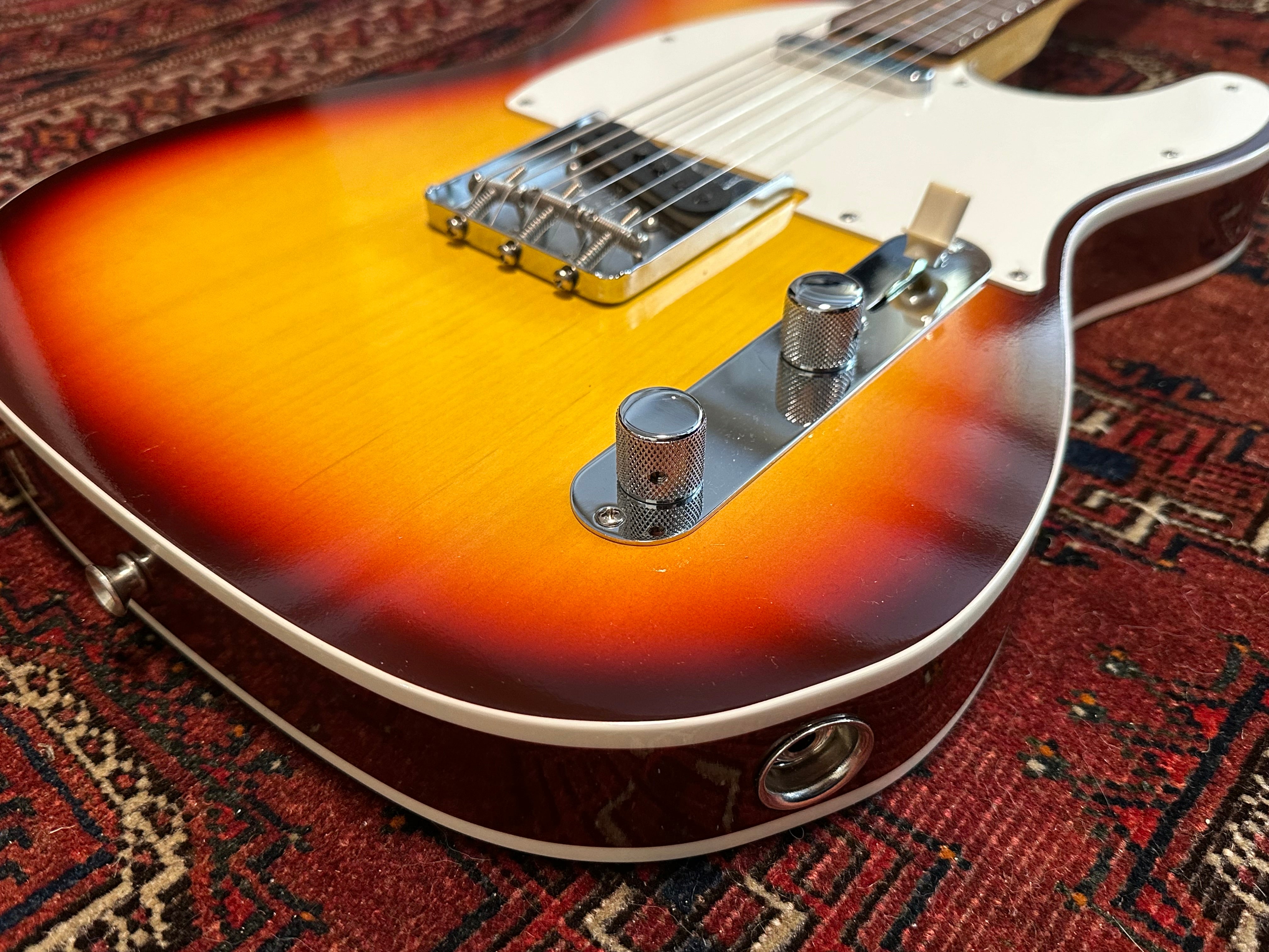 SOLD – 2023 Fender Custom Shop ’59 Vintage Custom NOS Telecaster Chocolate Sunburst