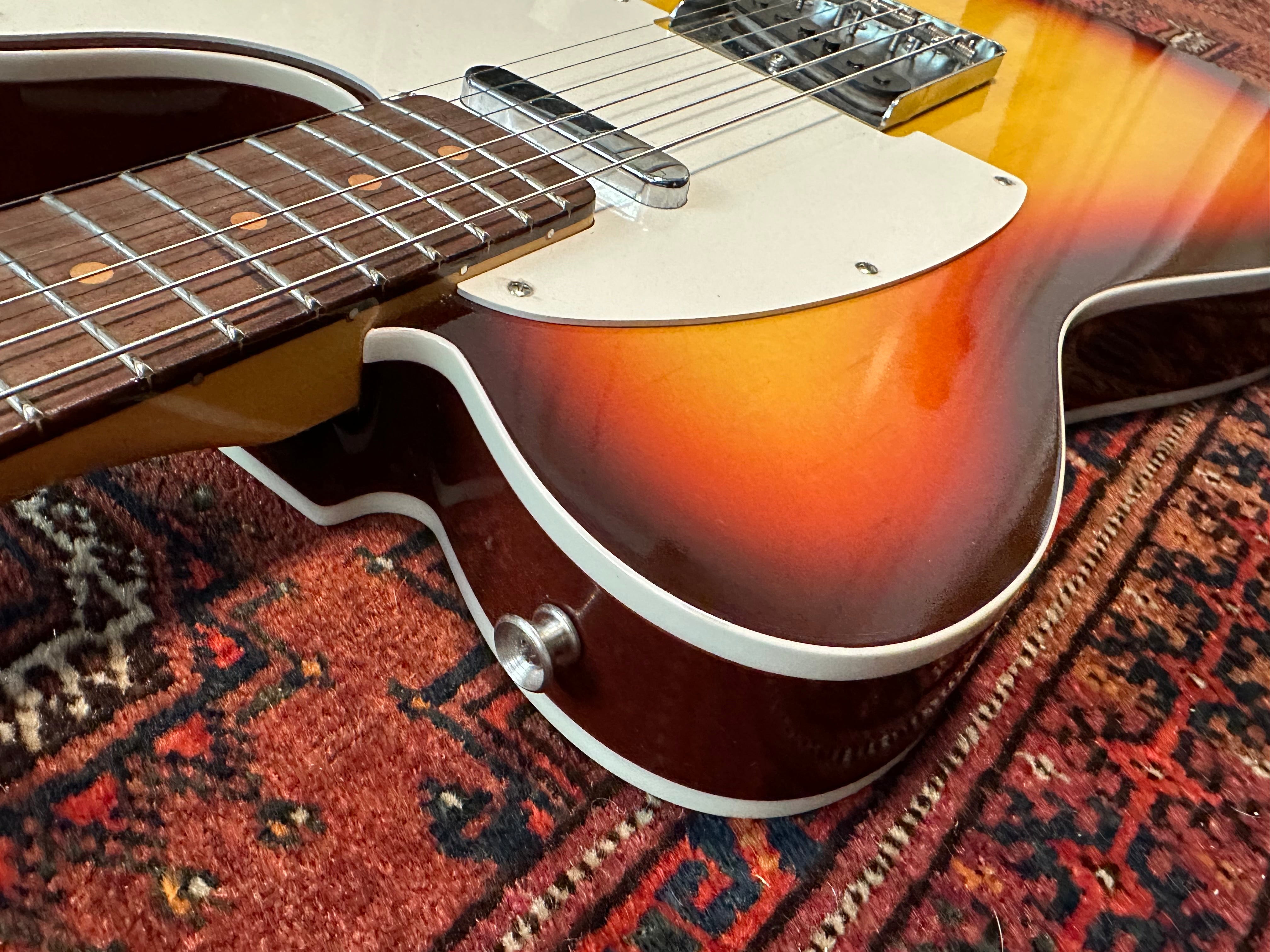SOLD – 2023 Fender Custom Shop ’59 Vintage Custom NOS Telecaster Chocolate Sunburst