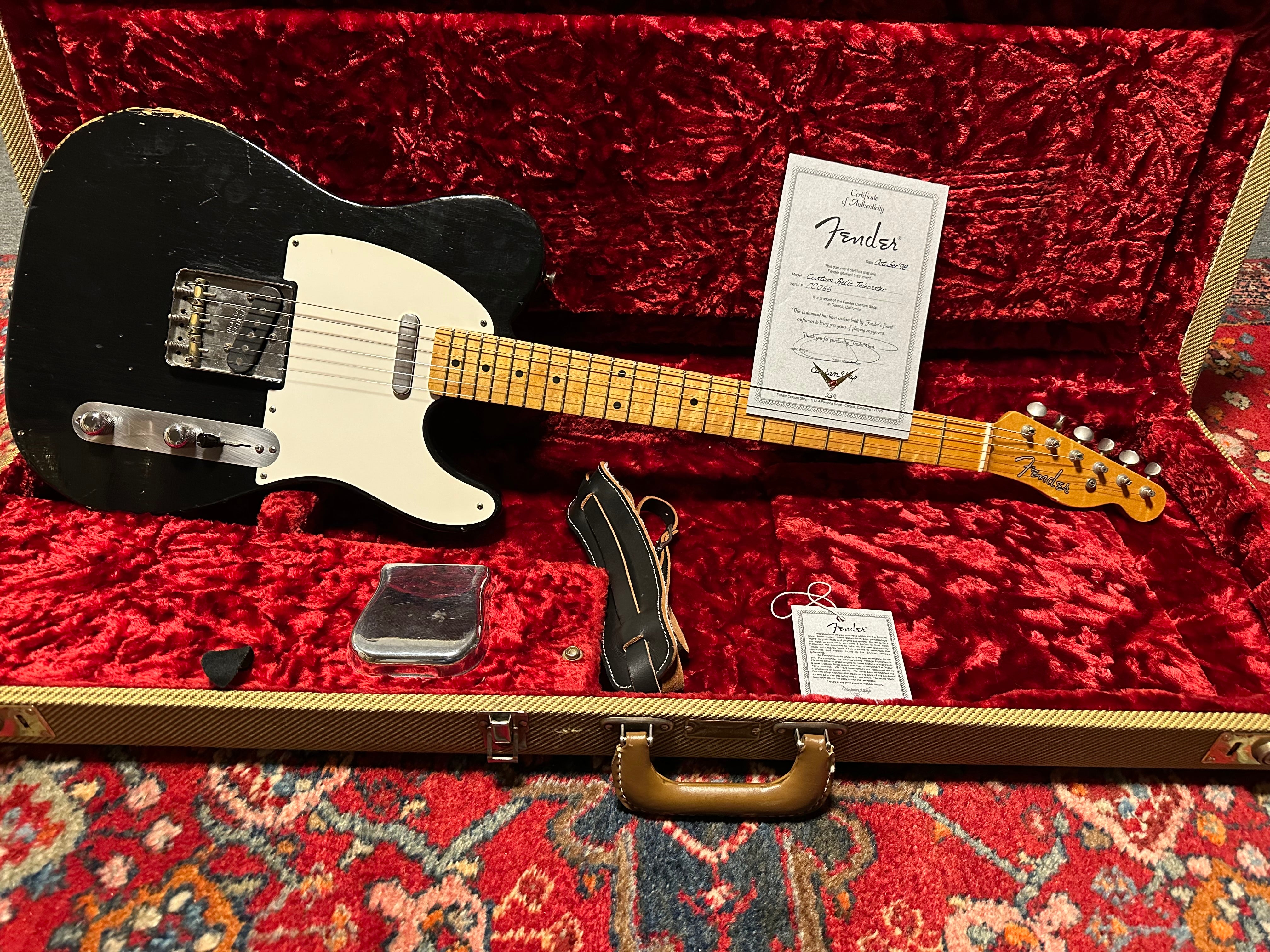 SOLD – 1998 Fender Custom Shop ’51 Nocaster “Cunetto” Relic Black