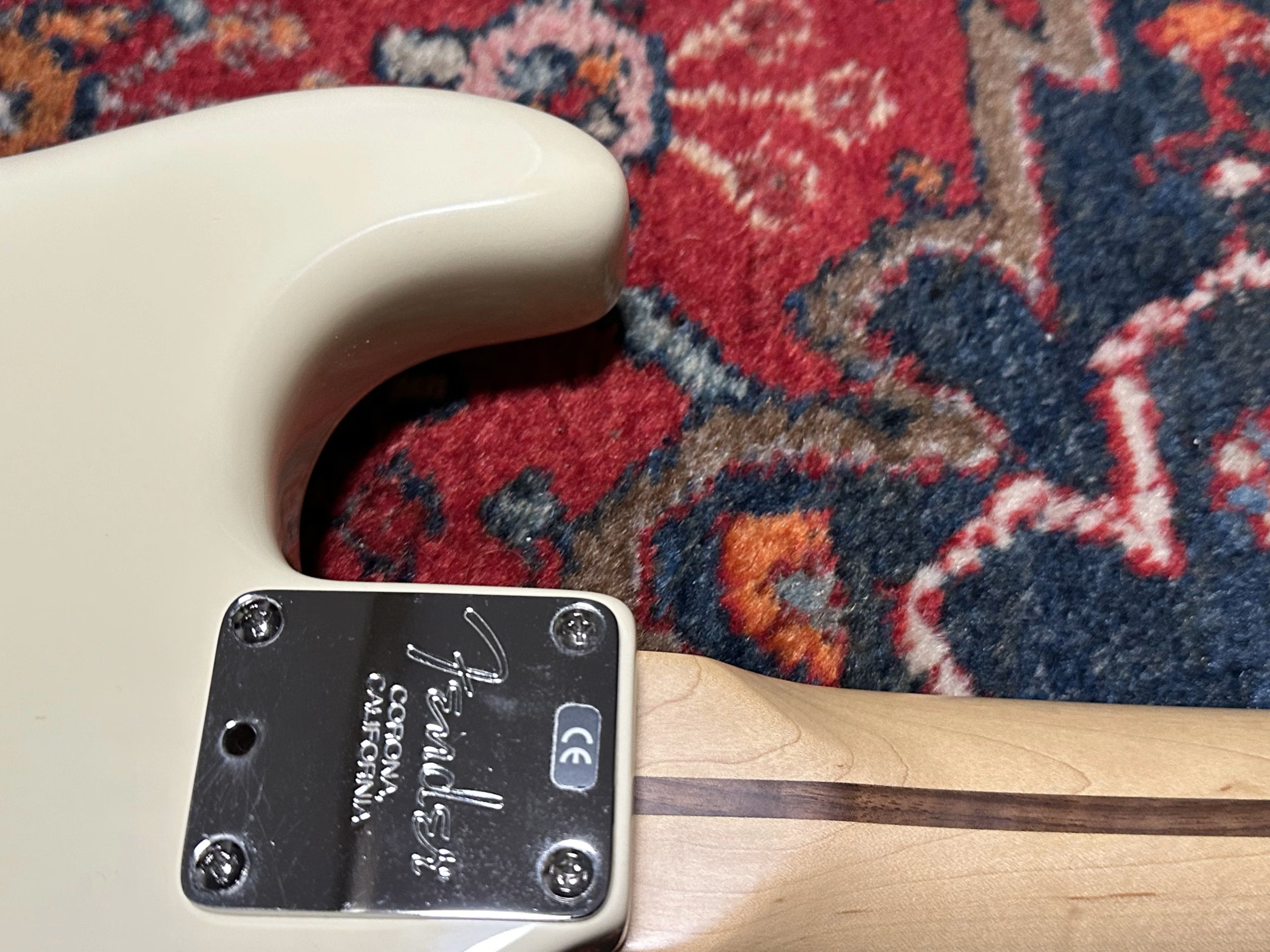 SOLD - 2005 Fender American Stratocaster Olympic White