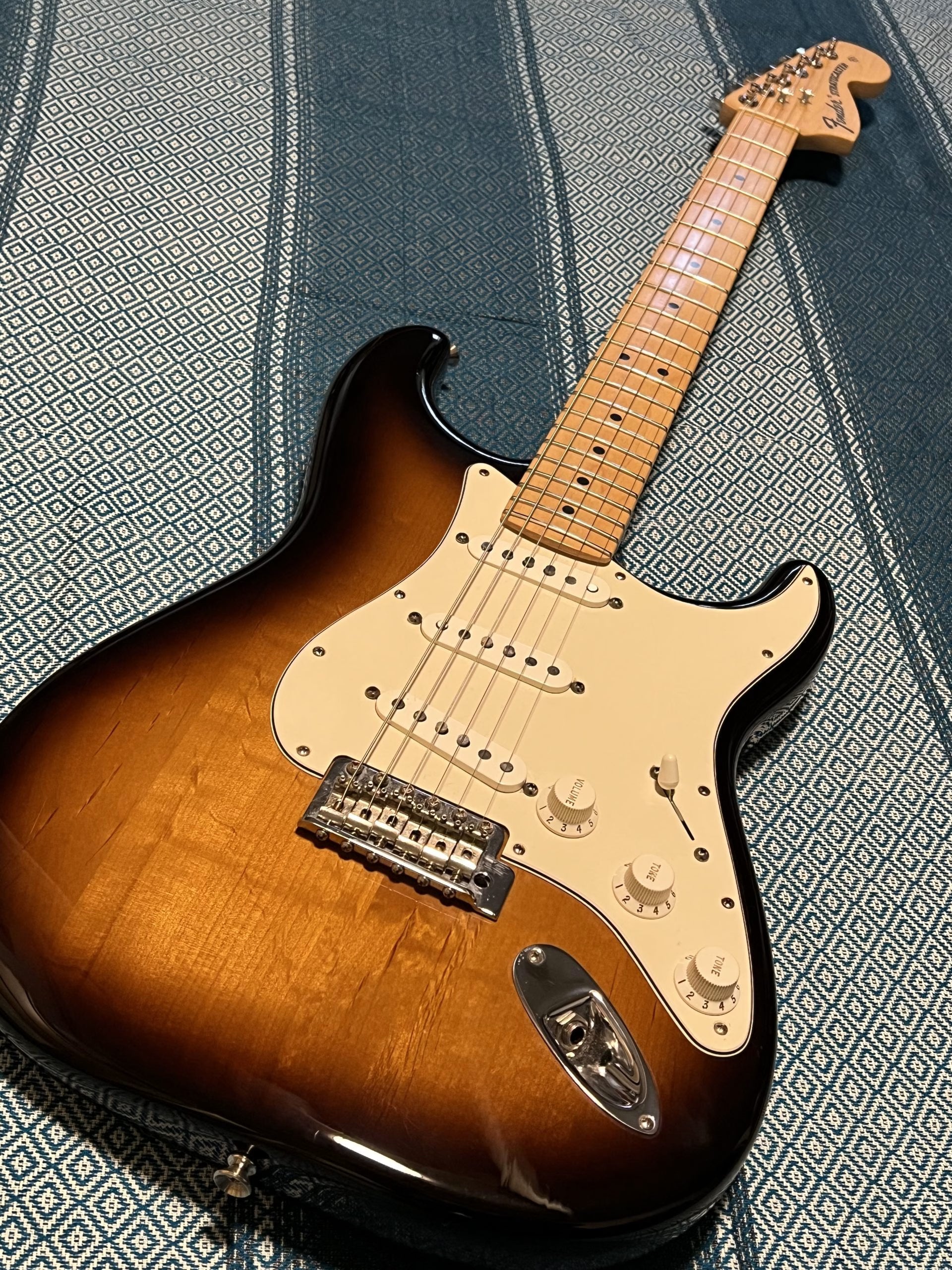 SOLD - 2009 American Special Stratocaster 2 Tone Sunburst
