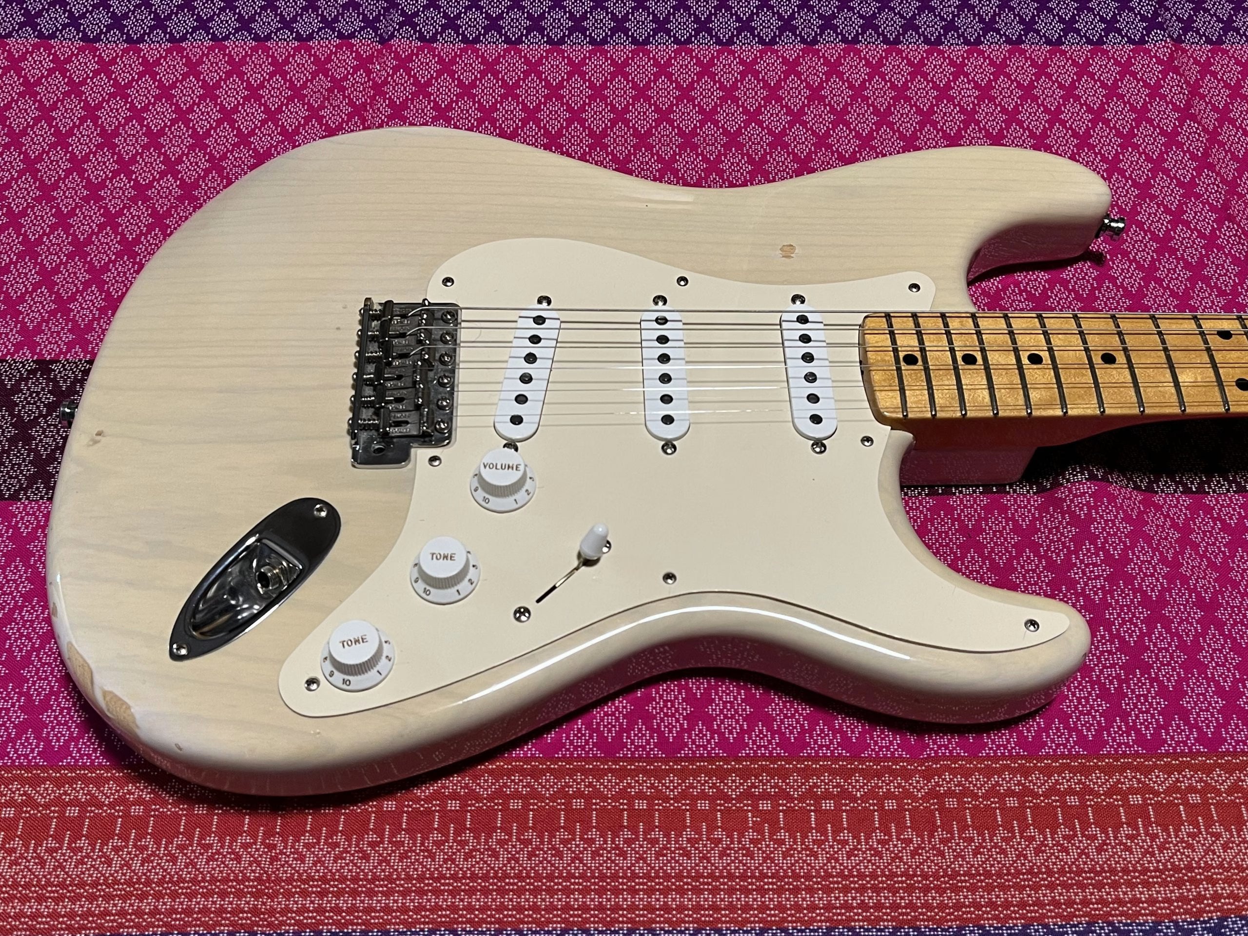 SOLD - 2009 American Vintage '57 Reissue White Blonde