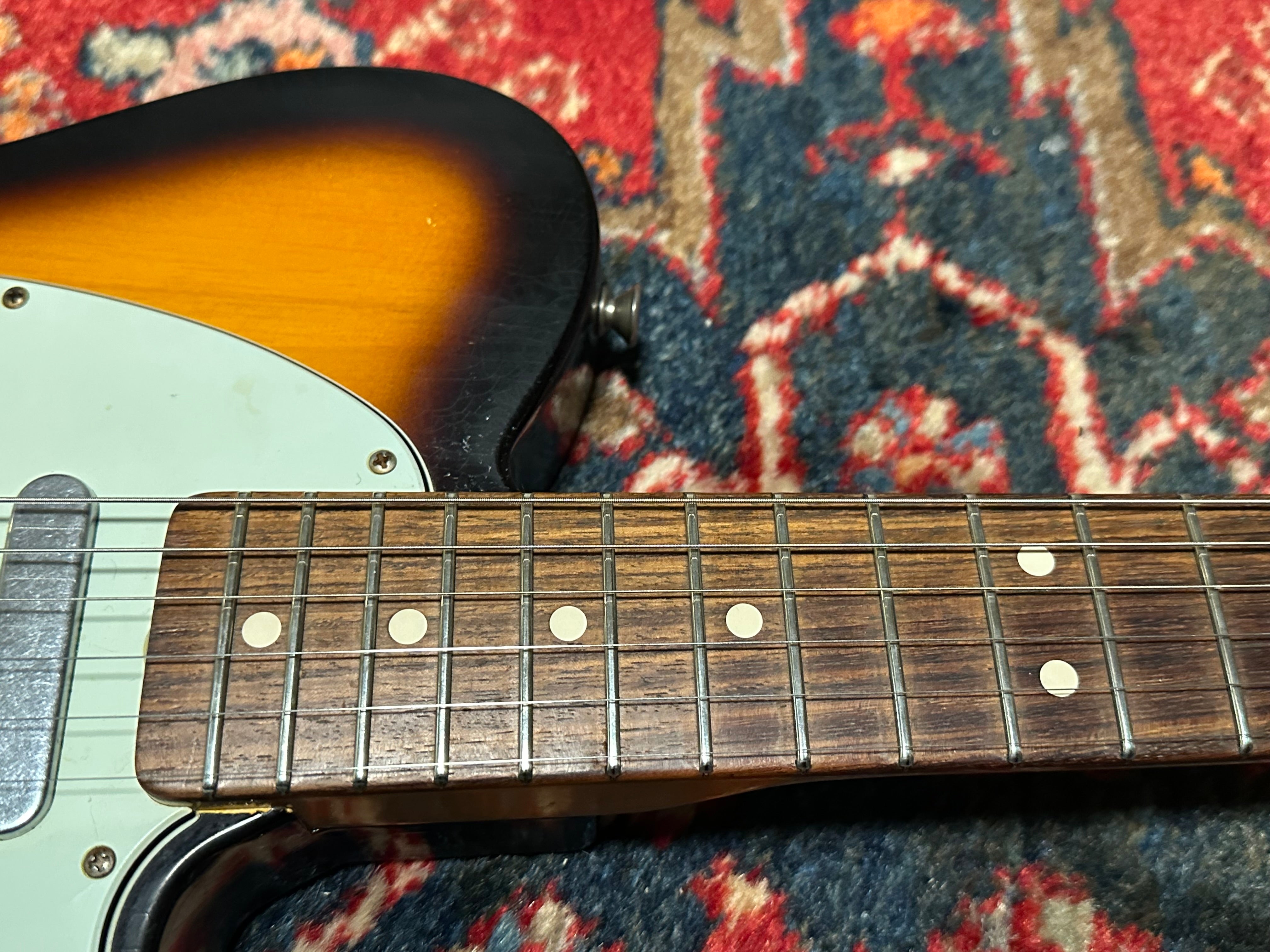 Fender Custom Shop ’60s Duo Tone LTD Abigail Ybarra pickups Relic Telecaster 2012 Sunburst
