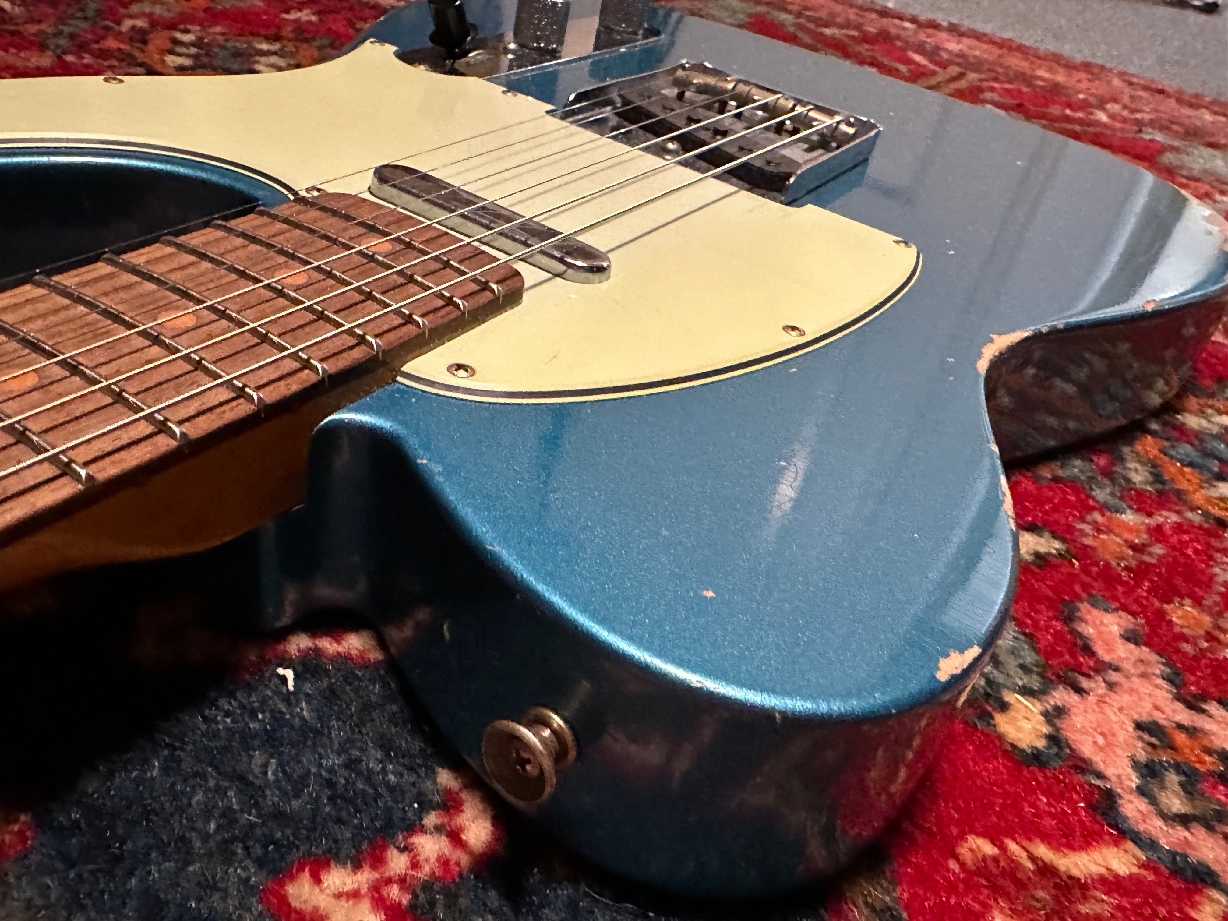 SOLD – 2023 Fender Custom Shop ’60 Limited Edition Relic Telecaster in Ocean Tuquoise