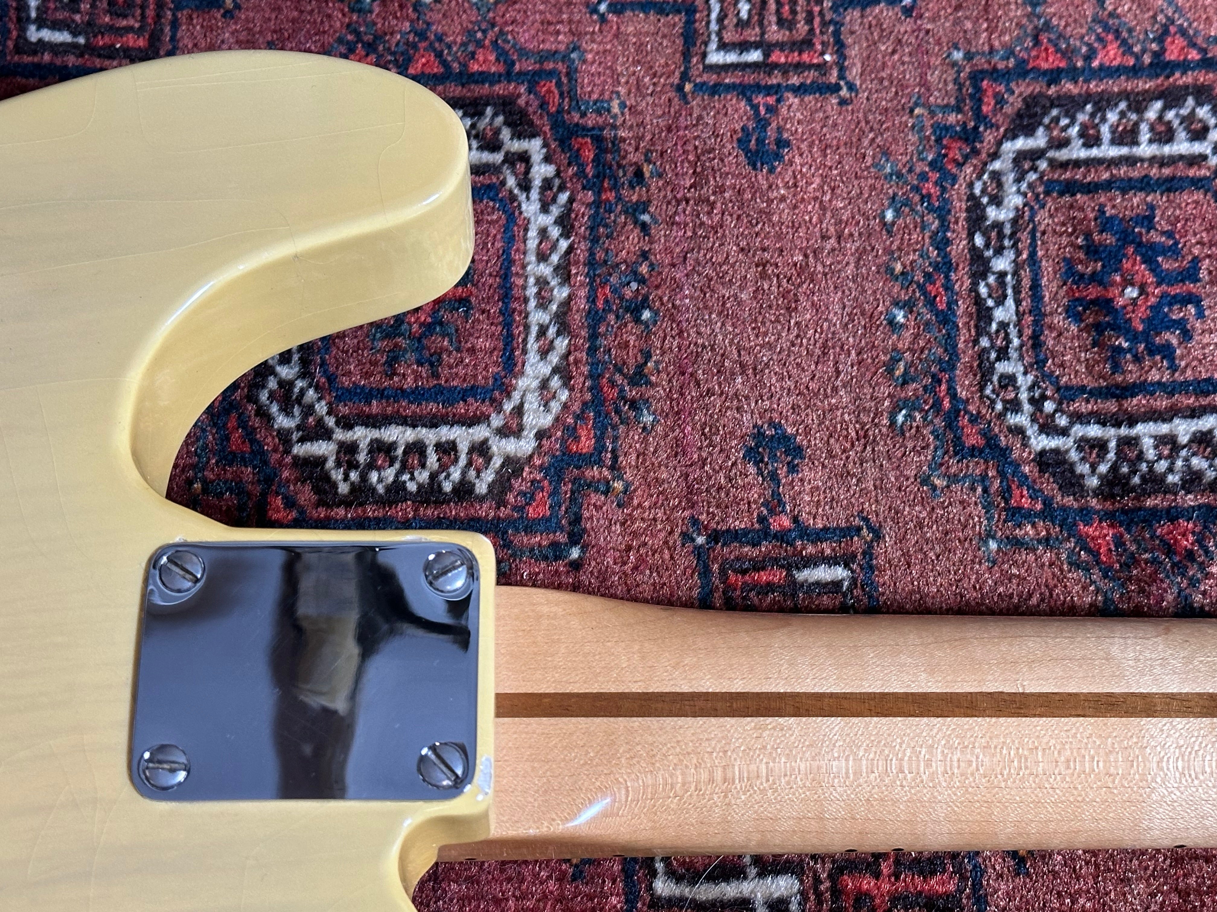 SOLD – 1999 Fender Custom Shop ’51 NOS Nocaster Blonde