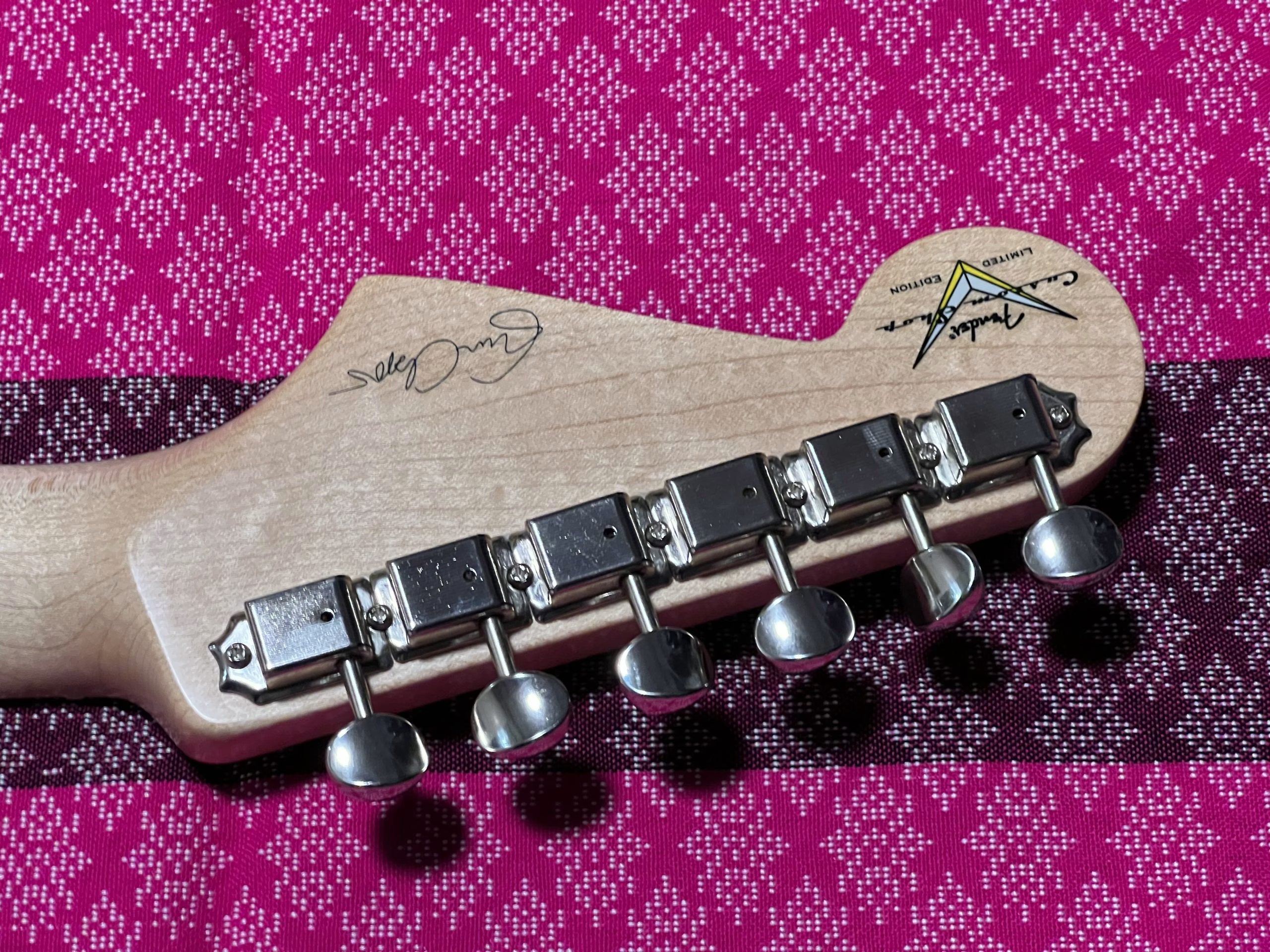 SOLD - 2010 Custom Shop Eric Clapton Limited Edition Stratocaster EC Grey