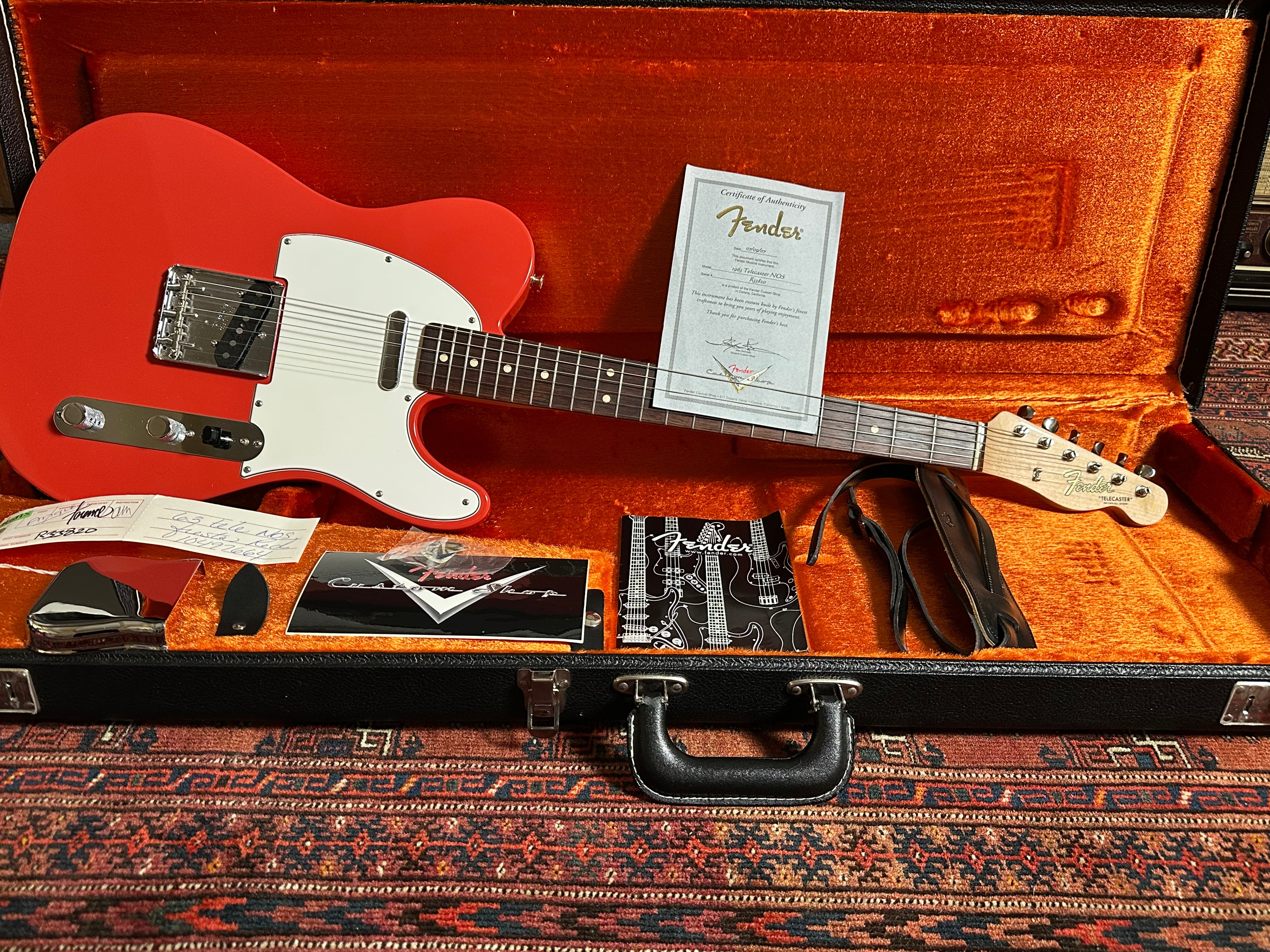 Fender Custom Shop ’63 NOS Telecaster 2007 Fiesta Red