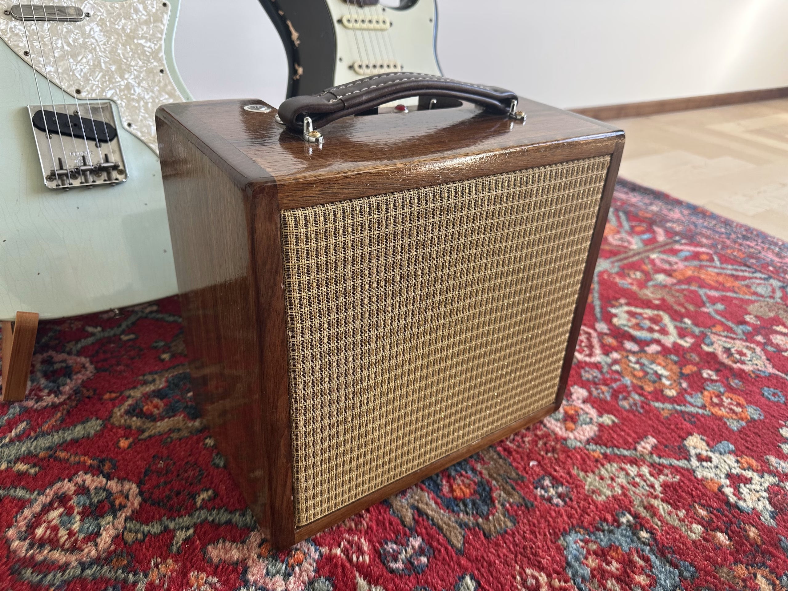 IFNESS Handbuilt Fender Champ based Amp African Oak wood