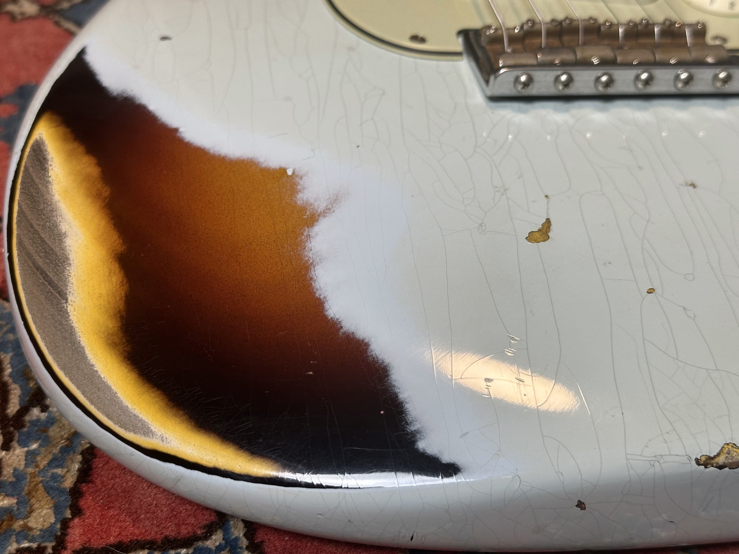 Fender Custom Shop '61 Heavy Relic Stratocaster 2022 Sonic Blue over Sunburst