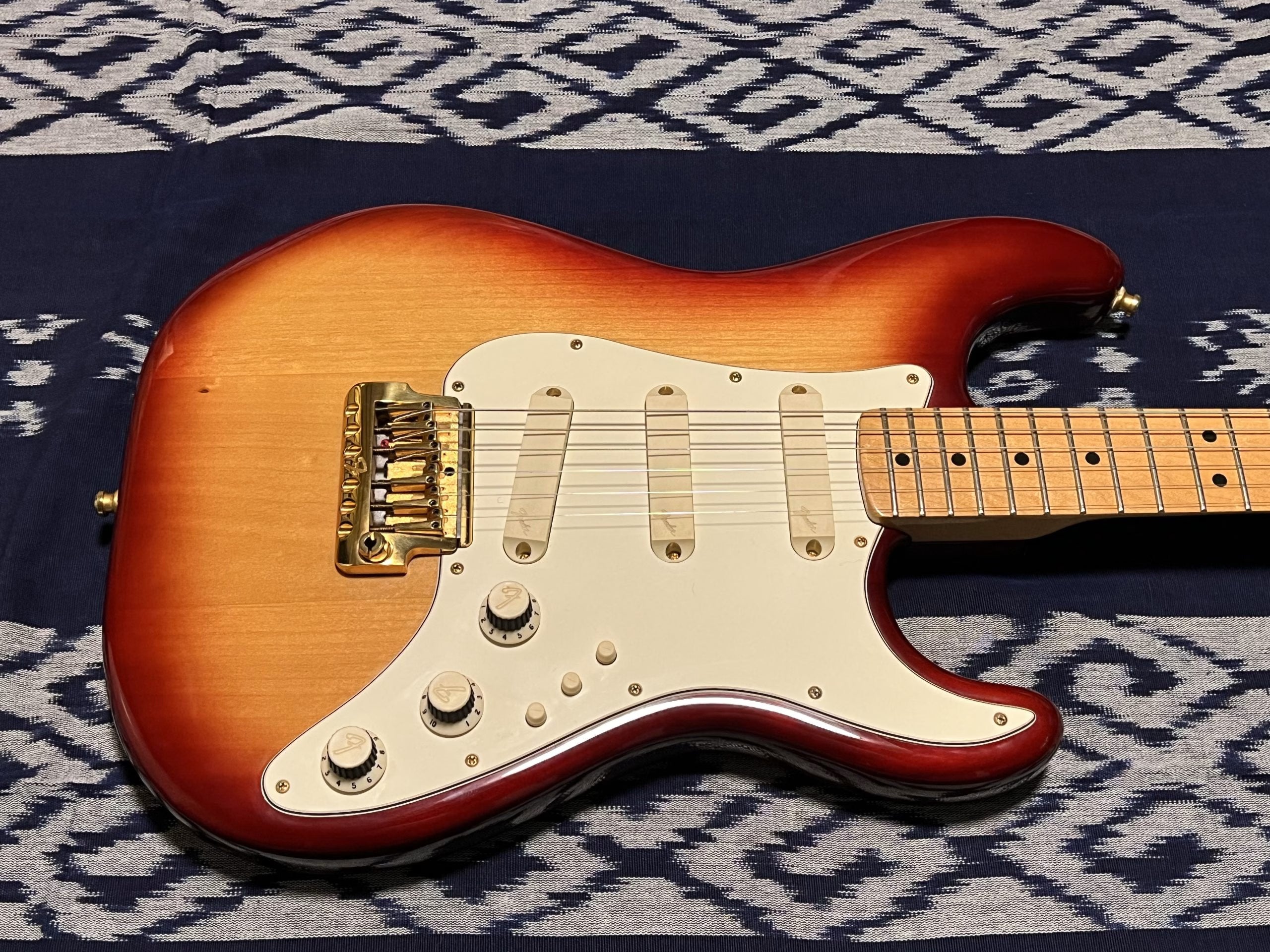 SOLD - 1983 Gold Elite Stratocaster Sienna Sunburst