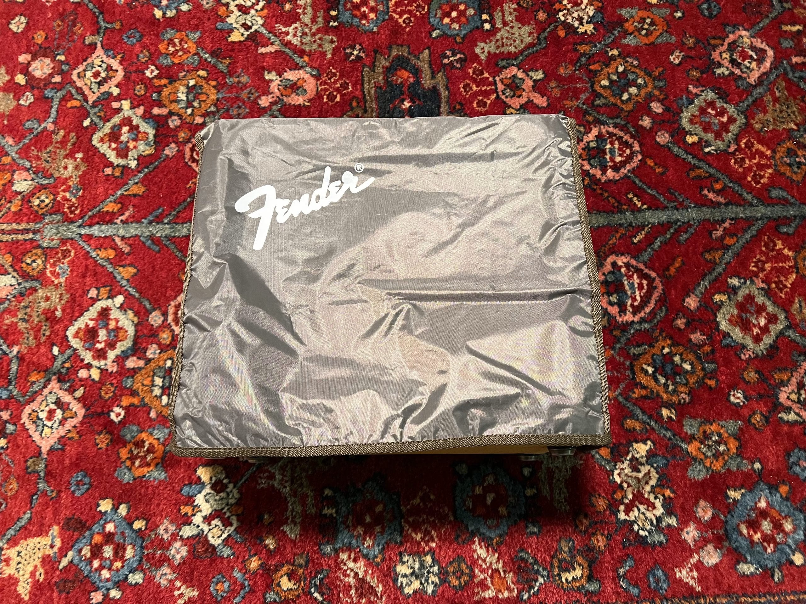 SOLD - Fender Pro Junior Amp Reliced - set with the '57 Masterbuilt Anniversary Strat