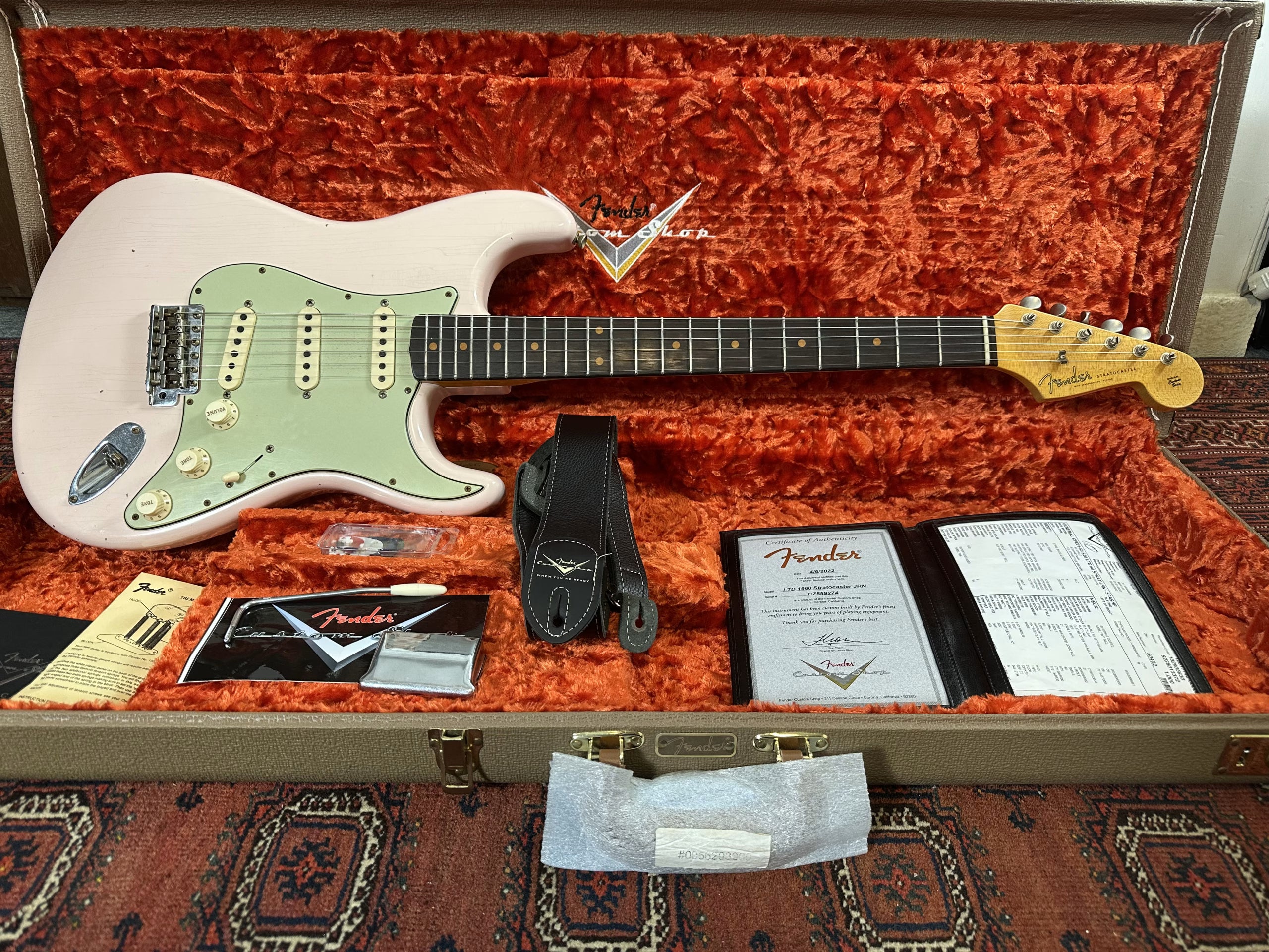 SOLD - 2022 Fender Custom Shop '60 LTD Journeyman Stratocaster Shell Pink