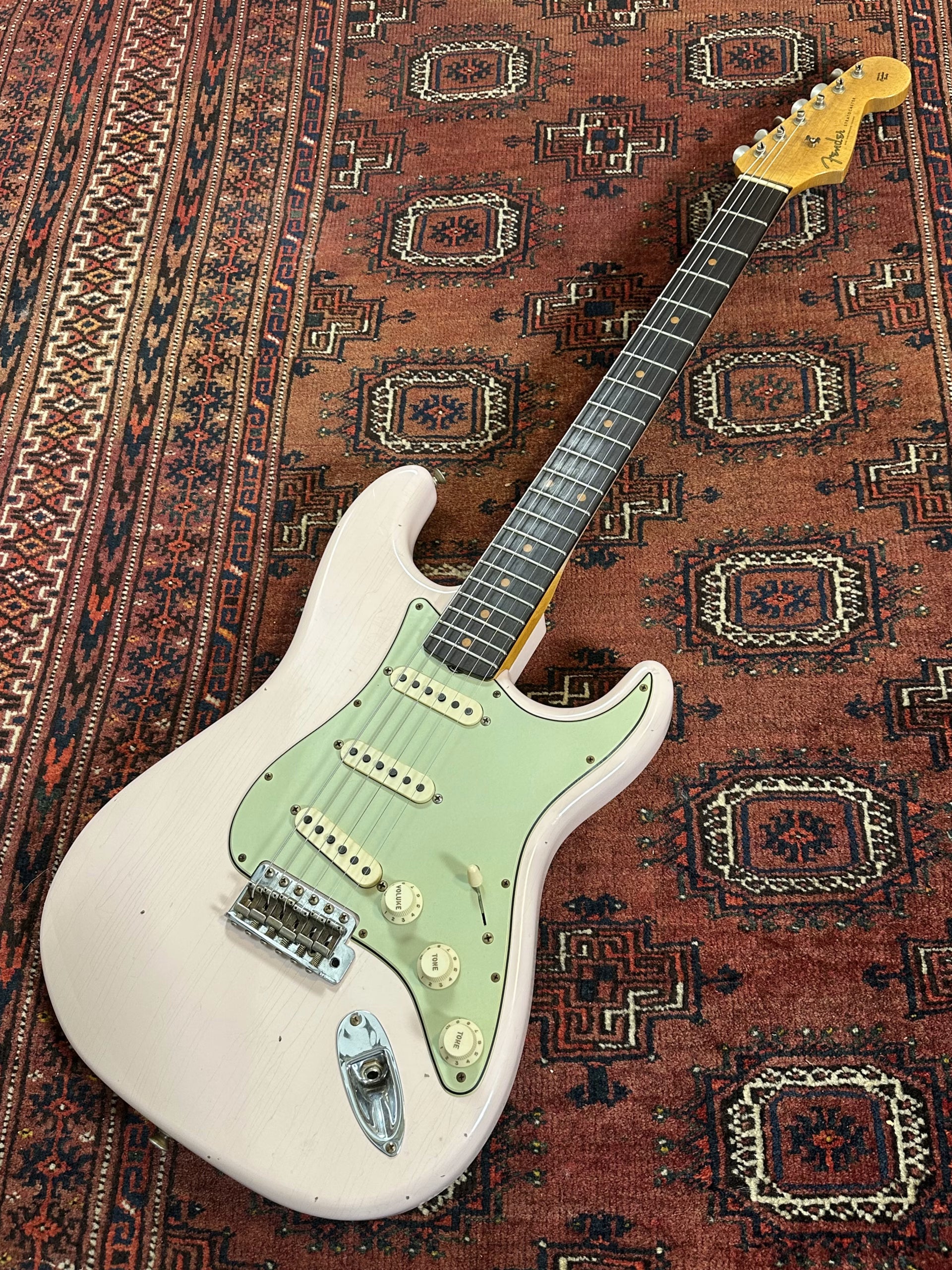 SOLD - 2022 Fender Custom Shop '60 LTD Journeyman Stratocaster Shell Pink