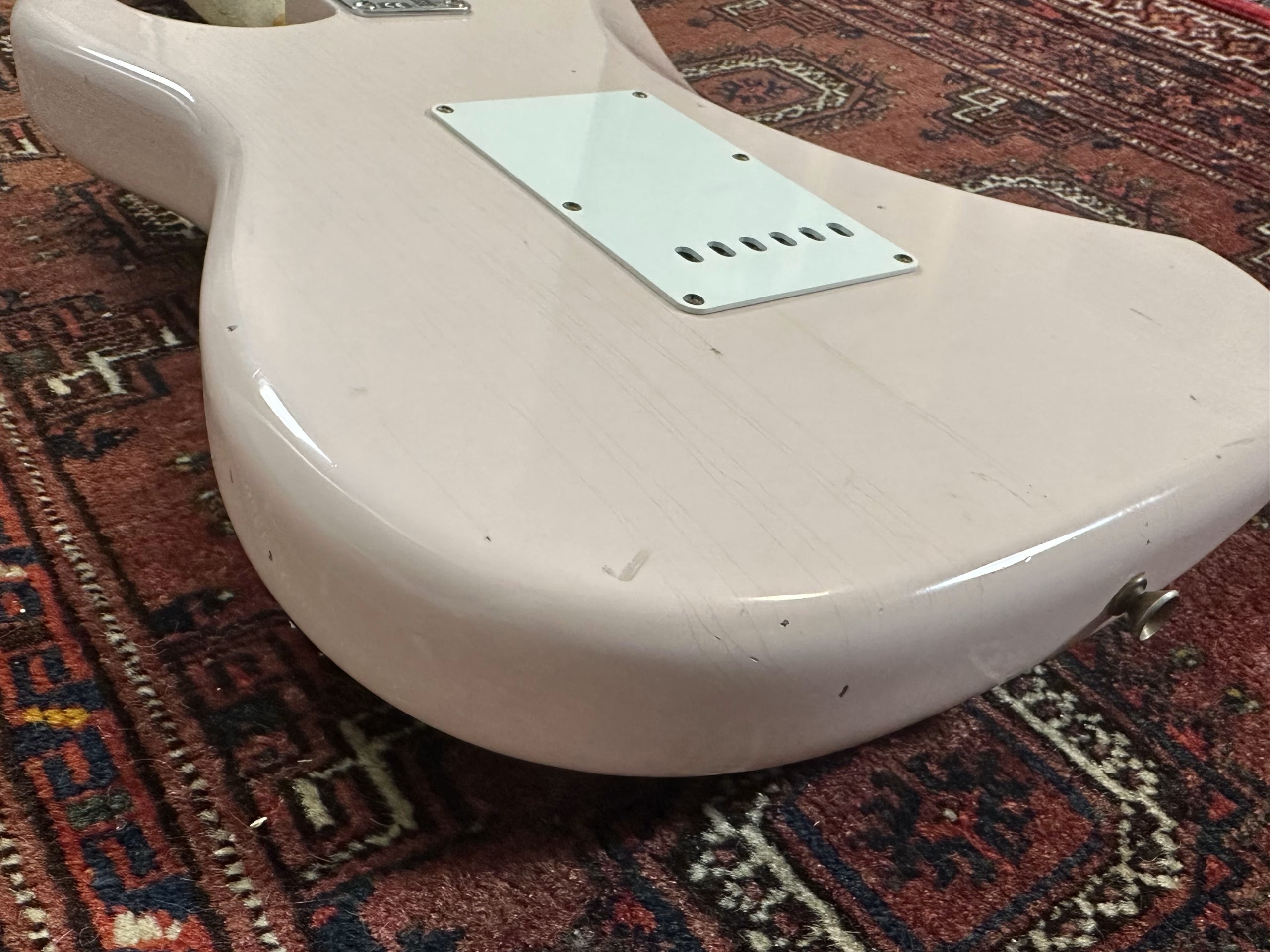 SOLD - 2022 Fender Custom Shop '60 LTD Journeyman Stratocaster Shell Pink