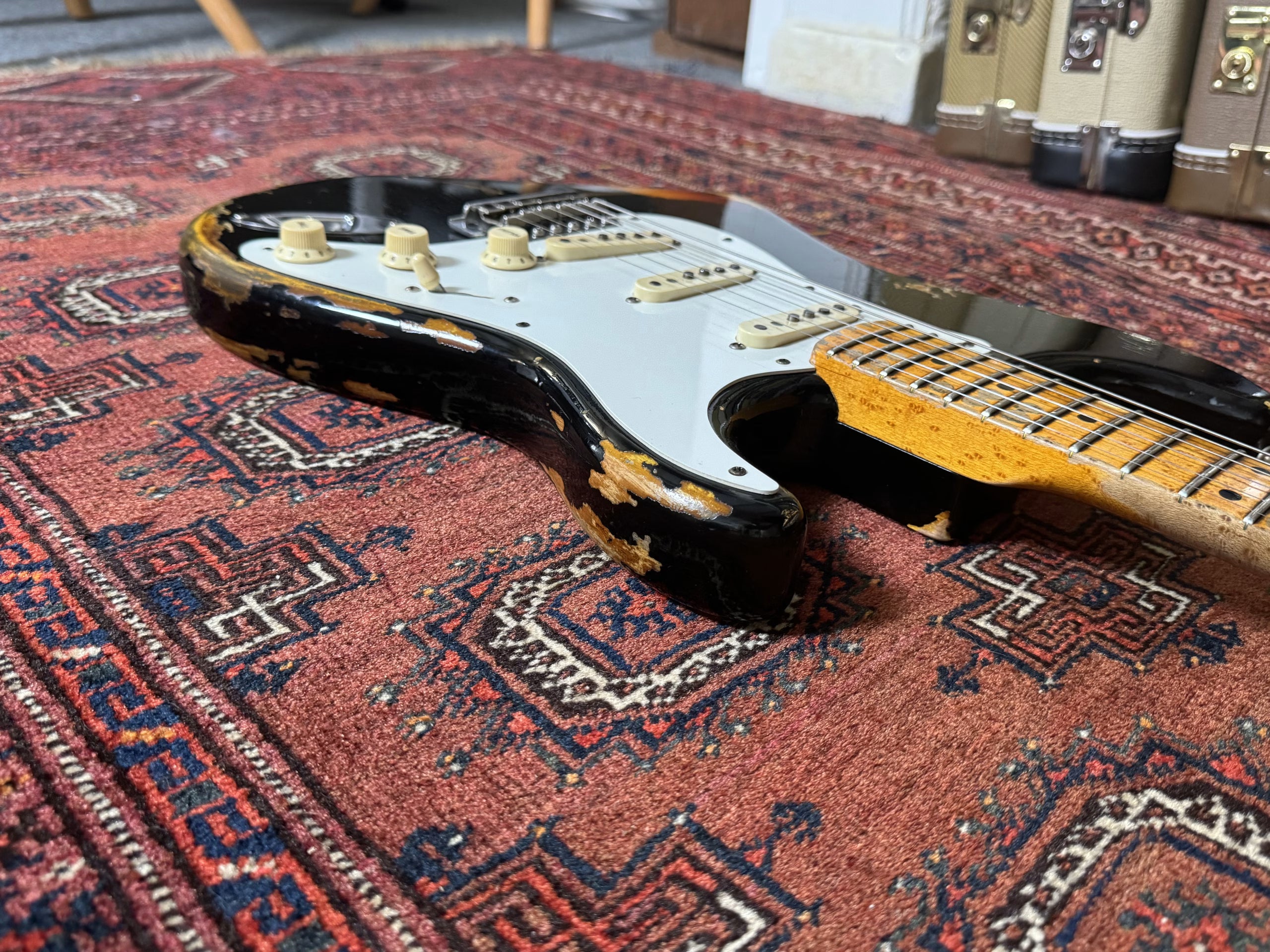 SOLD - 2016 Fender Custom Shop Mischief Maker LTD Heavy Relic Black over Sunburst