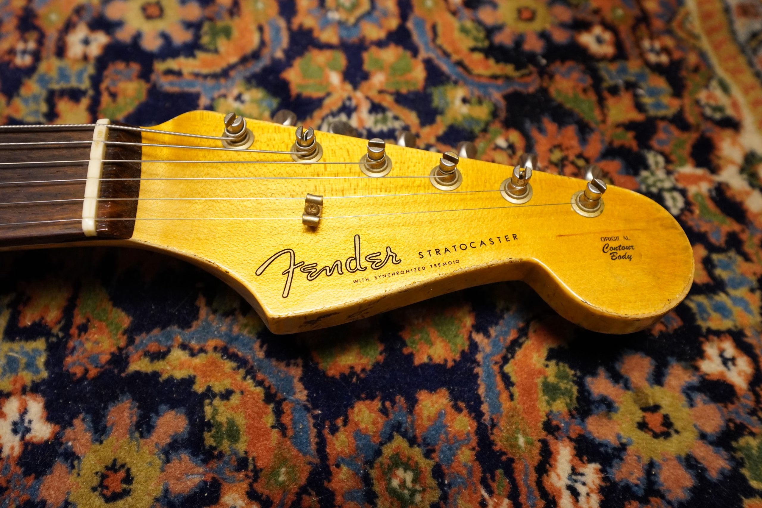SOLD - 2020 Fender Custom Shop 60 Ltd Relic Stratocaster Aged Shell Pink
