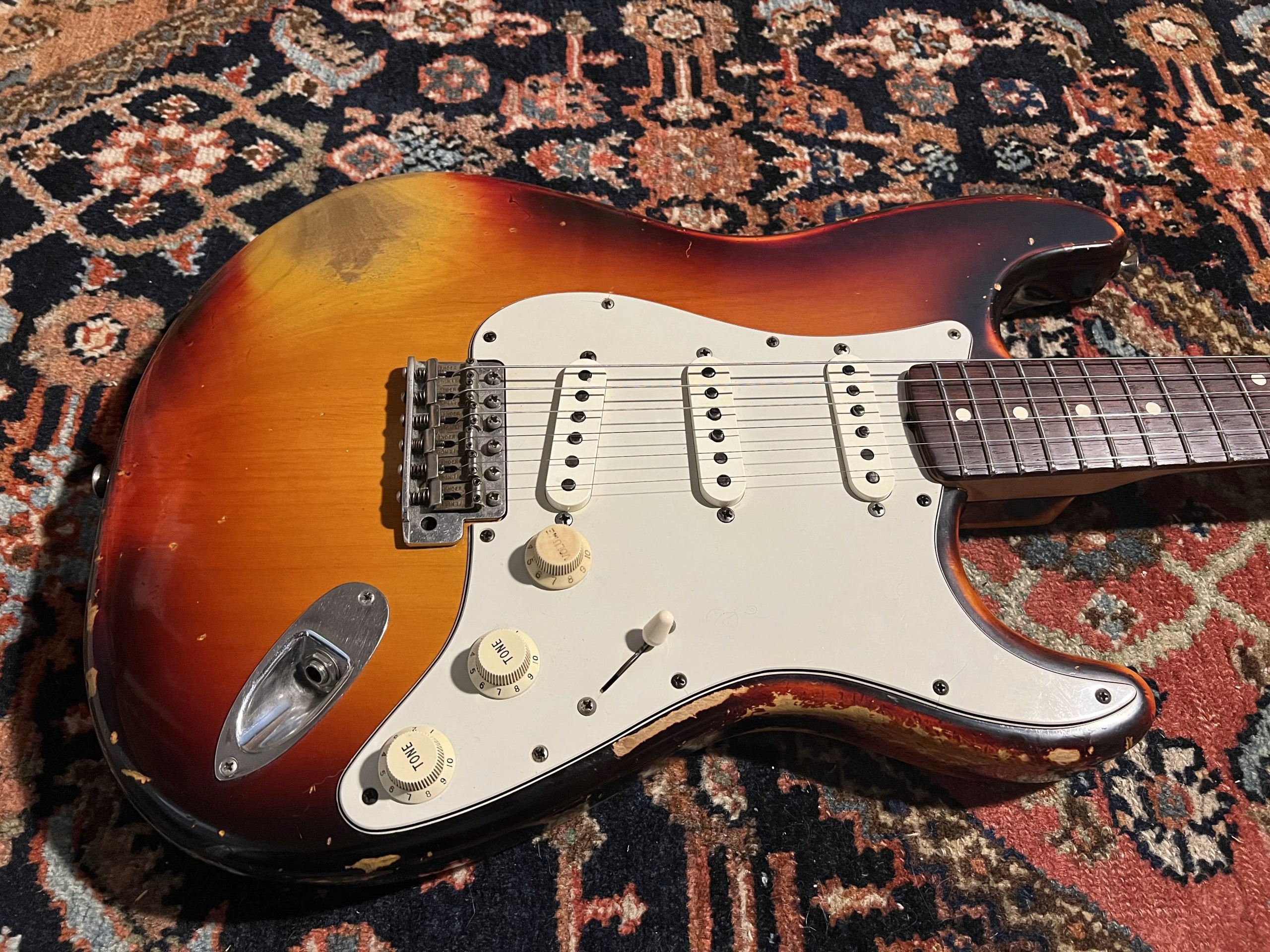 SOLD - 1998 Fender Custom Shop 60 Cunetto Relic Stratocaster Sunburst