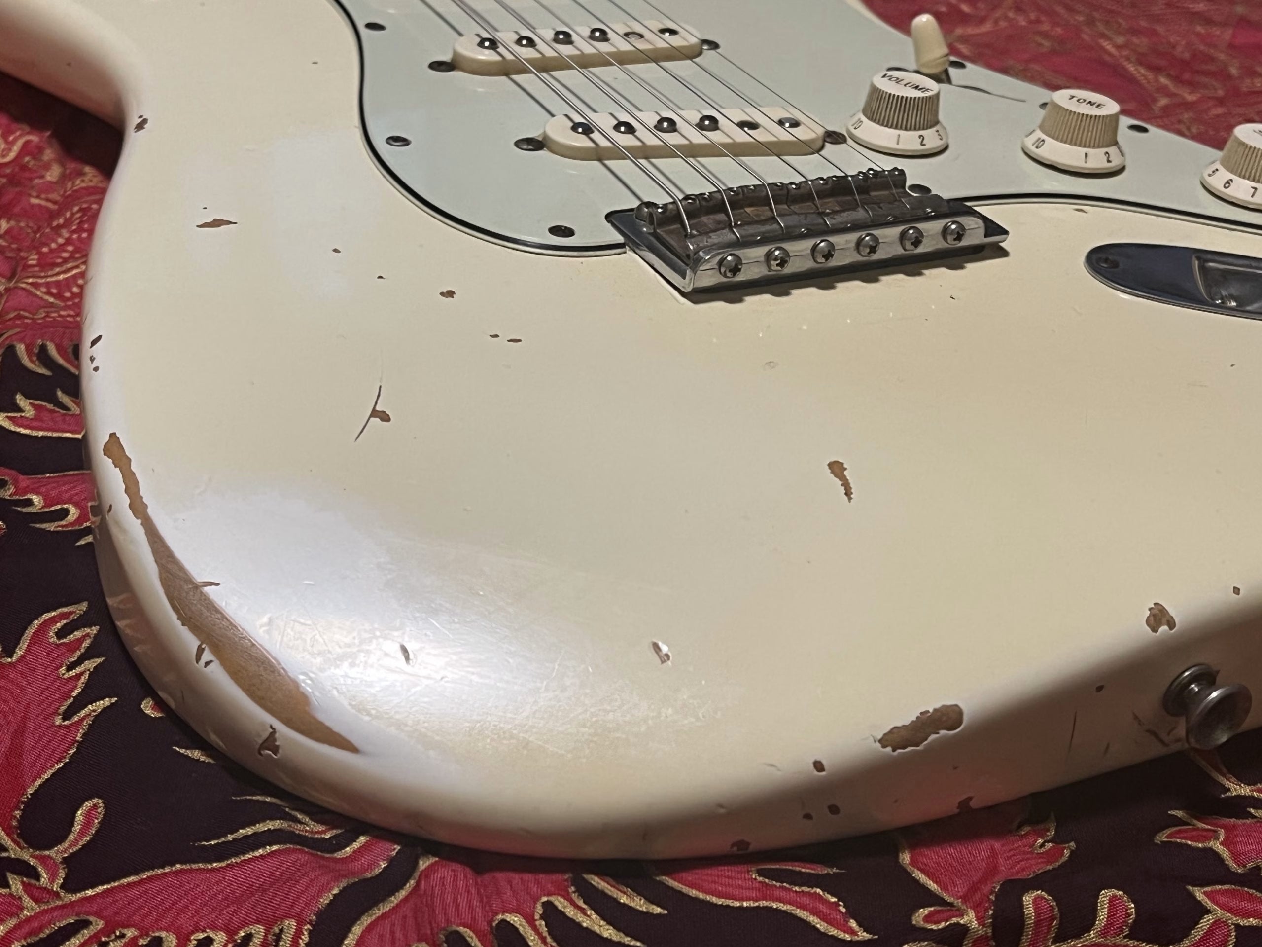 SOLD - 1996 Fender Custom Shop 60 Cunetto Relic Stratocaster Olympic White