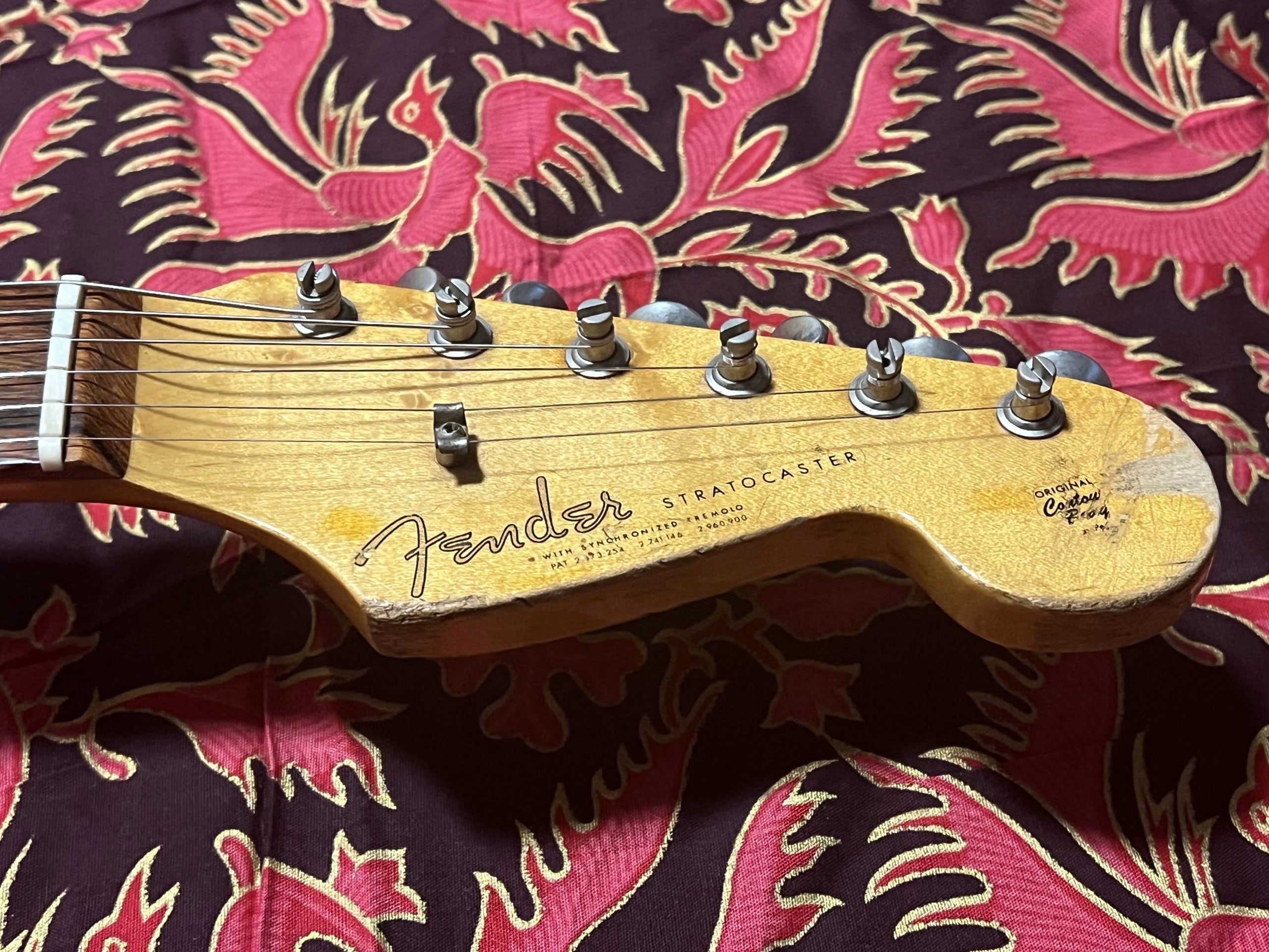 SOLD - 1996 Fender Custom Shop 60 Cunetto Relic Stratocaster Olympic White