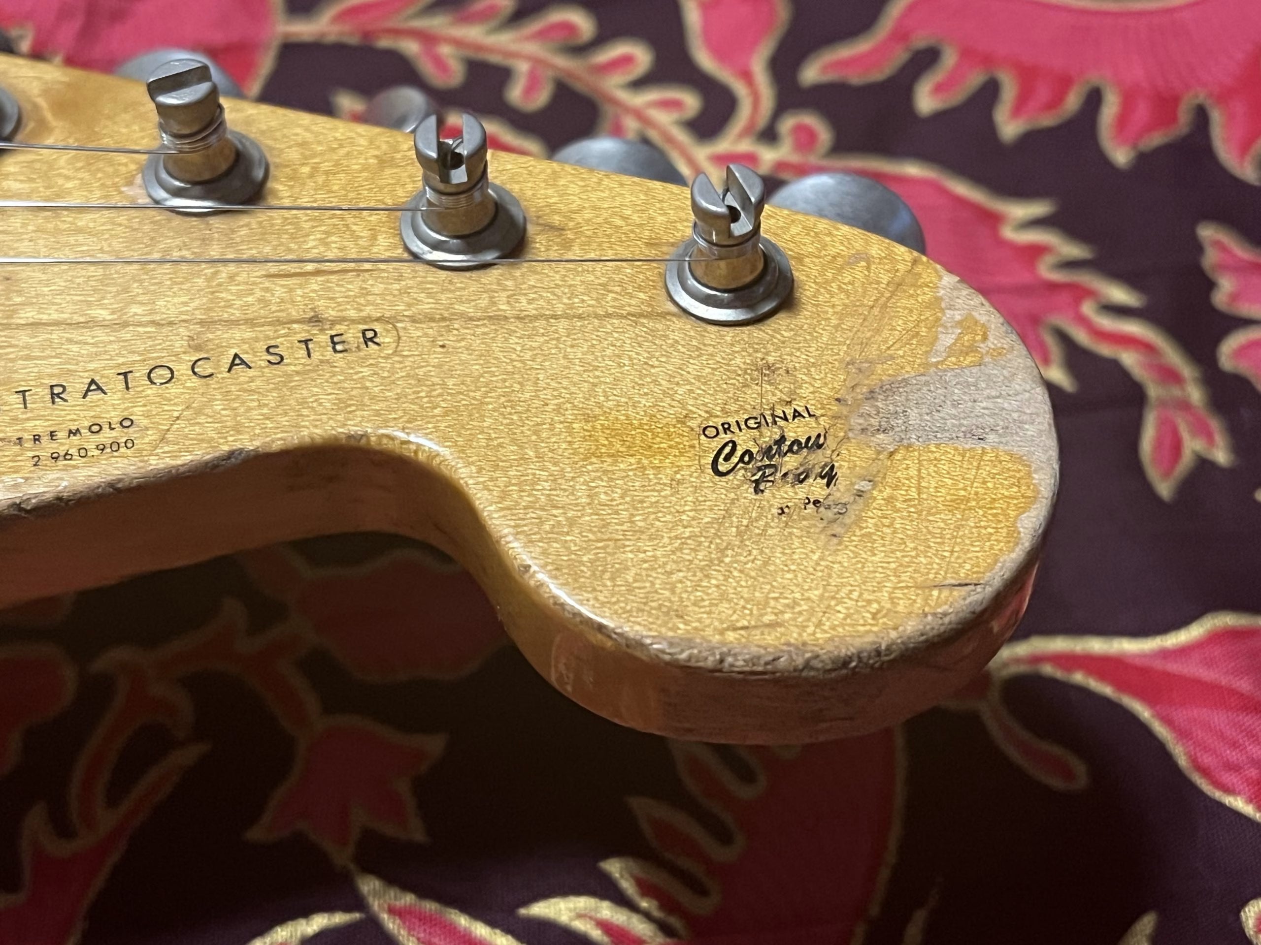SOLD - 1996 Fender Custom Shop 60 Cunetto Relic Stratocaster Olympic White