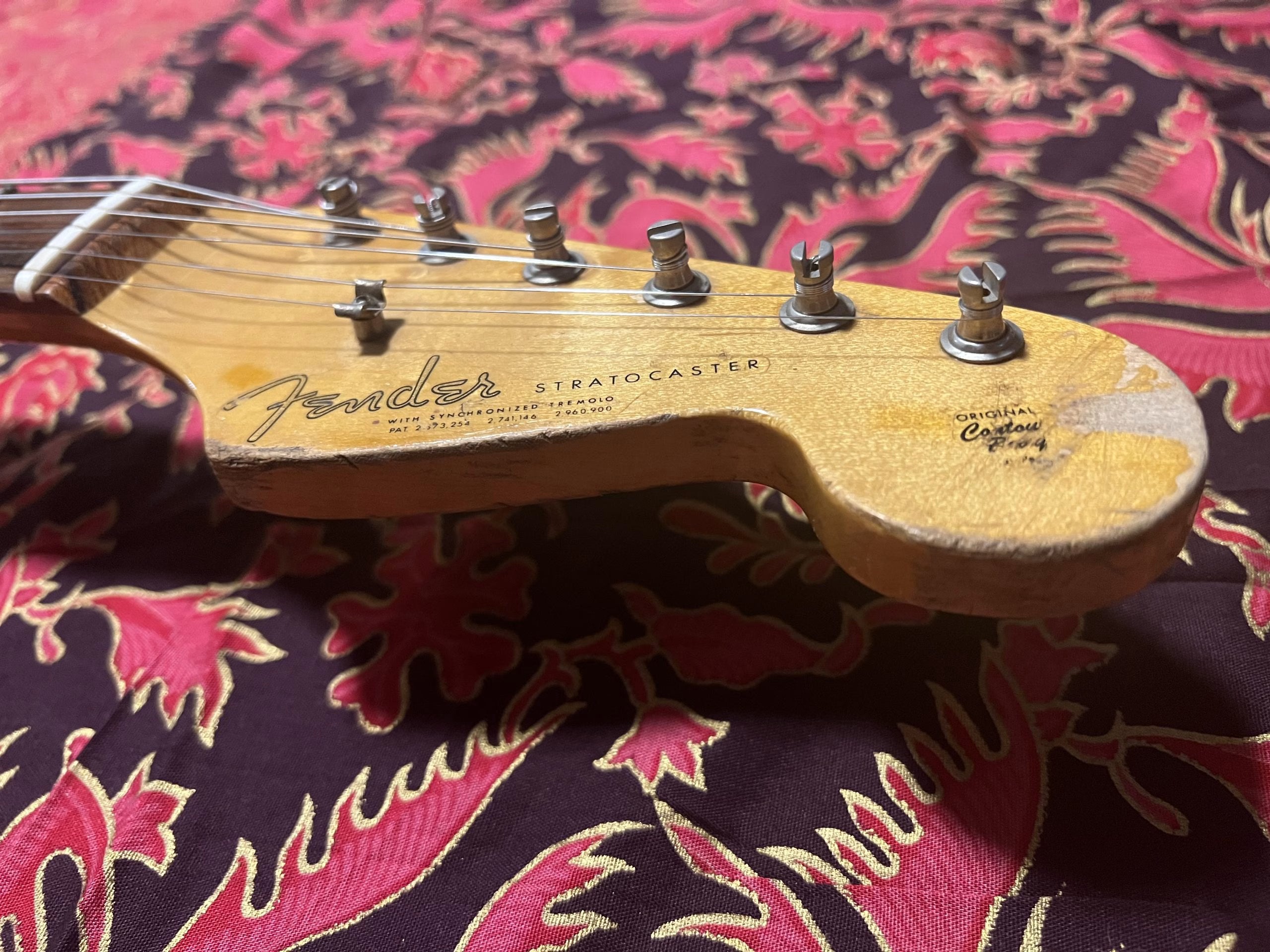 SOLD - 1996 Fender Custom Shop 60 Cunetto Relic Stratocaster Olympic White