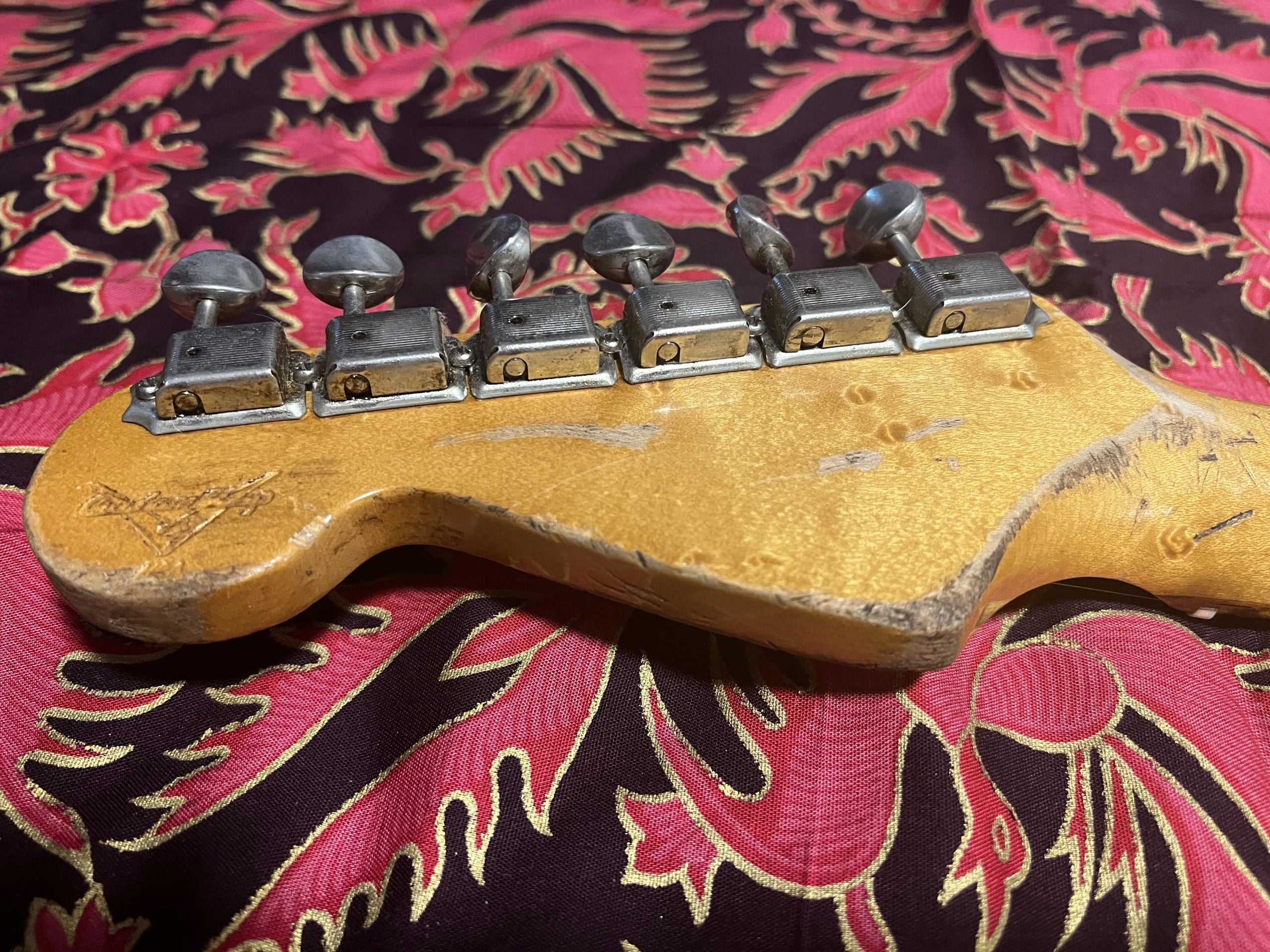 SOLD - 1996 Fender Custom Shop 60 Cunetto Relic Stratocaster Olympic White