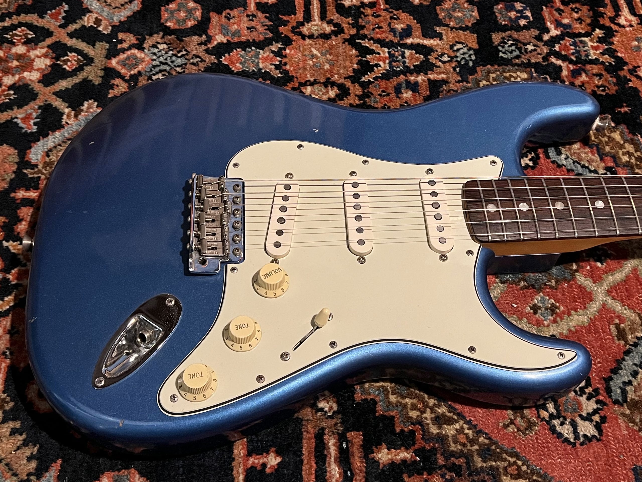 SOLD - 2004 Fender Custom Shop 65 Relic Stratocaster Lake Placid Blue
