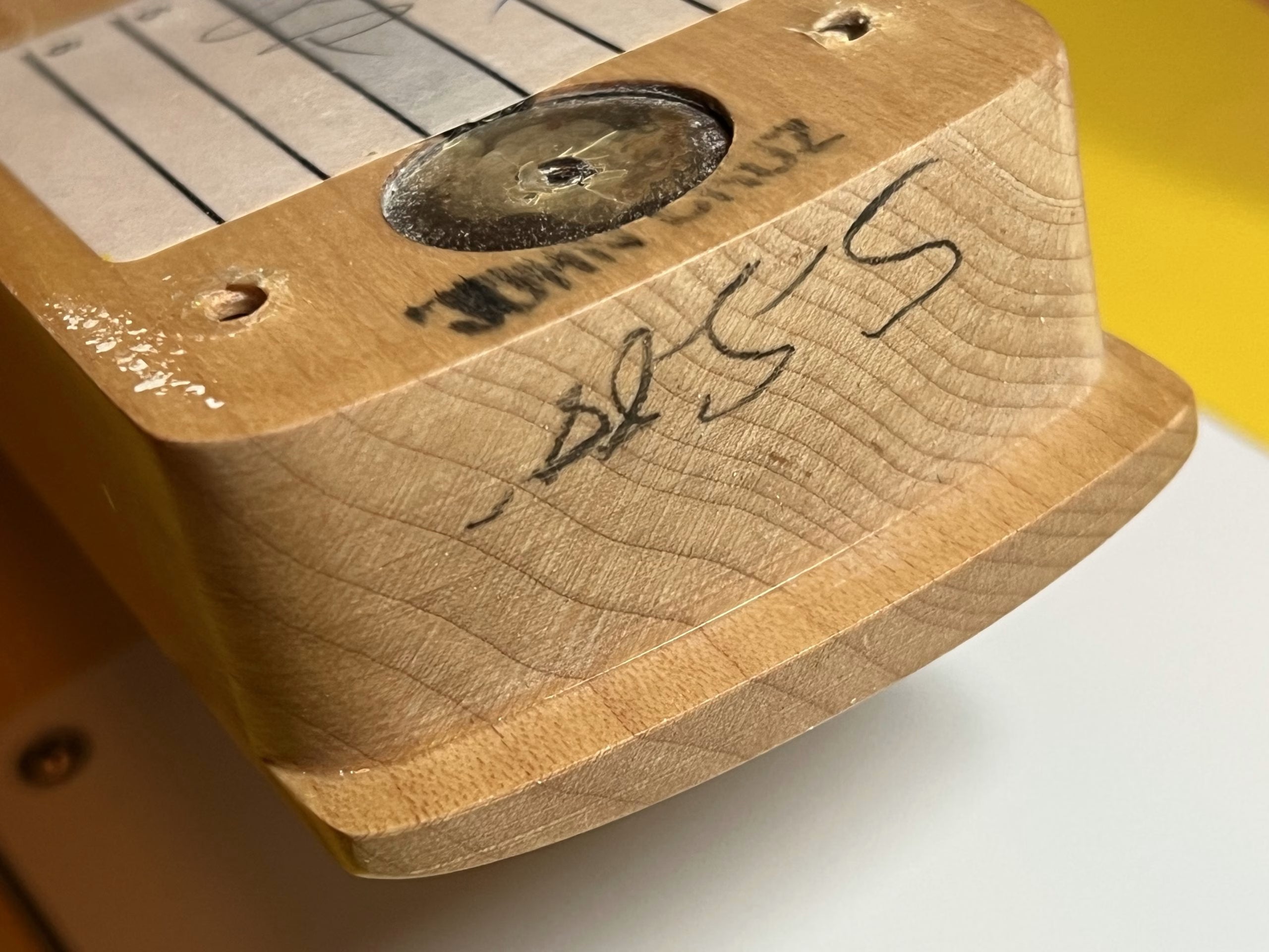SOLD - 1988 Strat Plus Graffiti Yellow - Never played