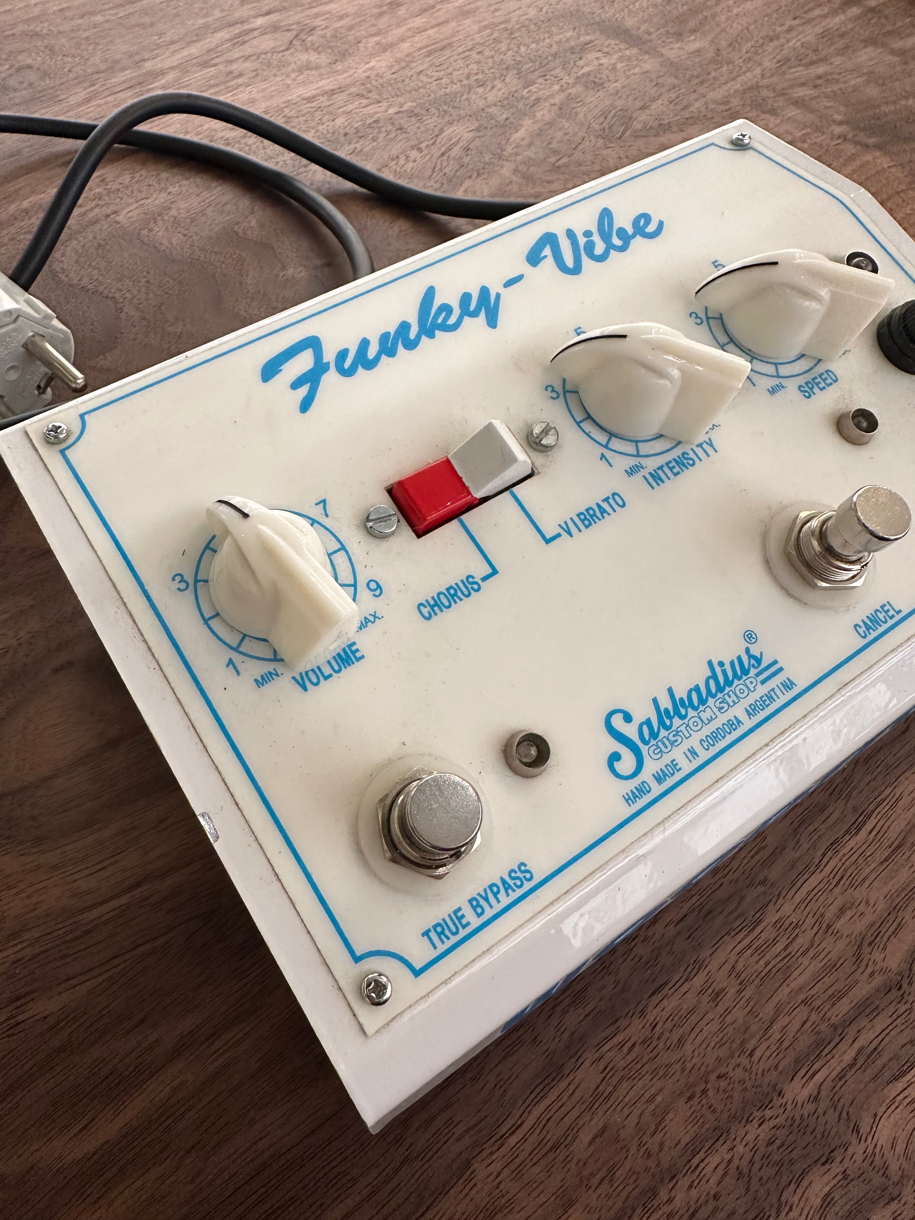 SOLD - Sabbadius Funky Vibe 2022 White