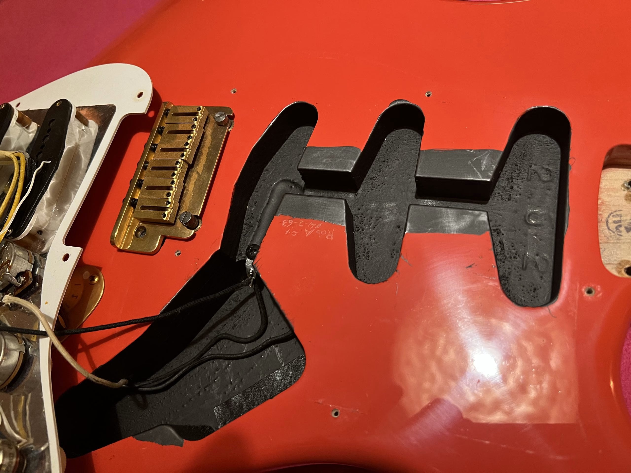 SOLD - 1992 Custom Shop Hank Marvin Signature Limited Edition Stratocaster Fiesta Red