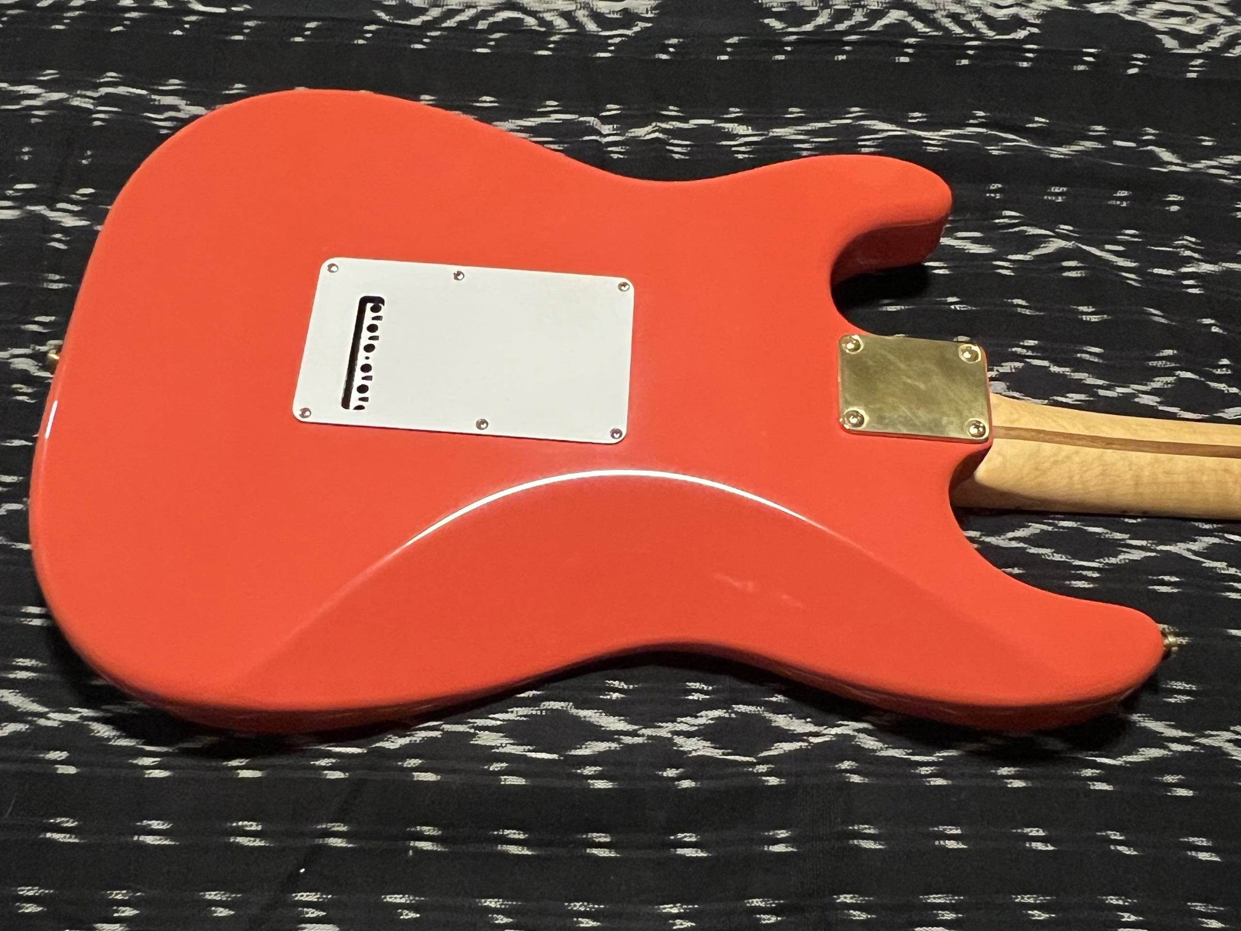 SOLD - 1992 Custom Shop Hank Marvin Signature Limited Edition Stratocaster Fiesta Red