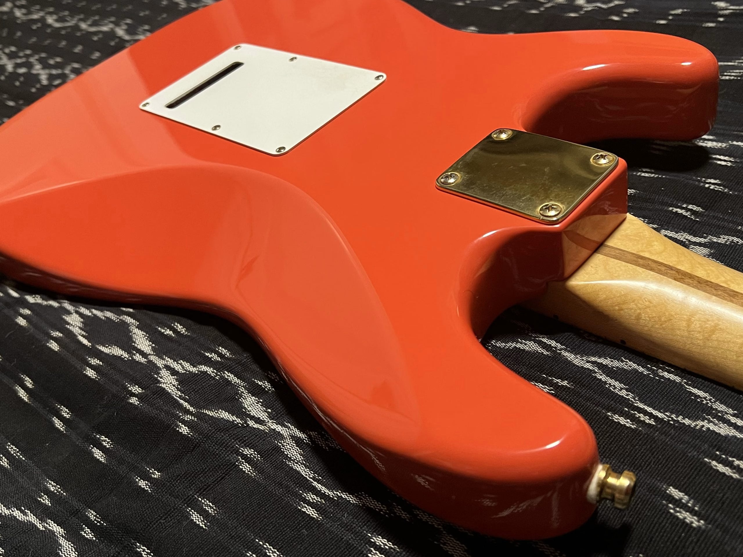 SOLD - 1992 Custom Shop Hank Marvin Signature Limited Edition Stratocaster Fiesta Red