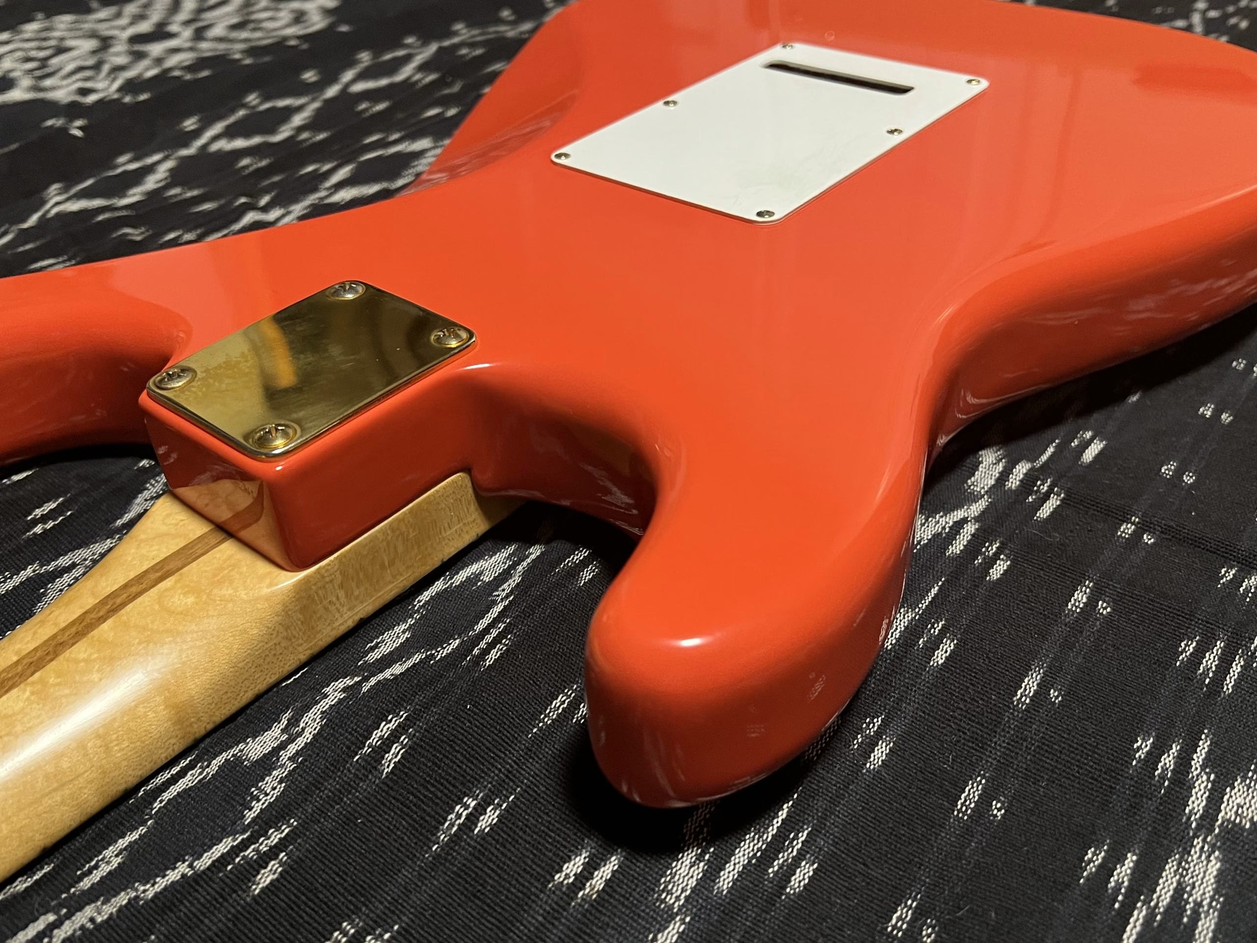 SOLD - 1992 Custom Shop Hank Marvin Signature Limited Edition Stratocaster Fiesta Red