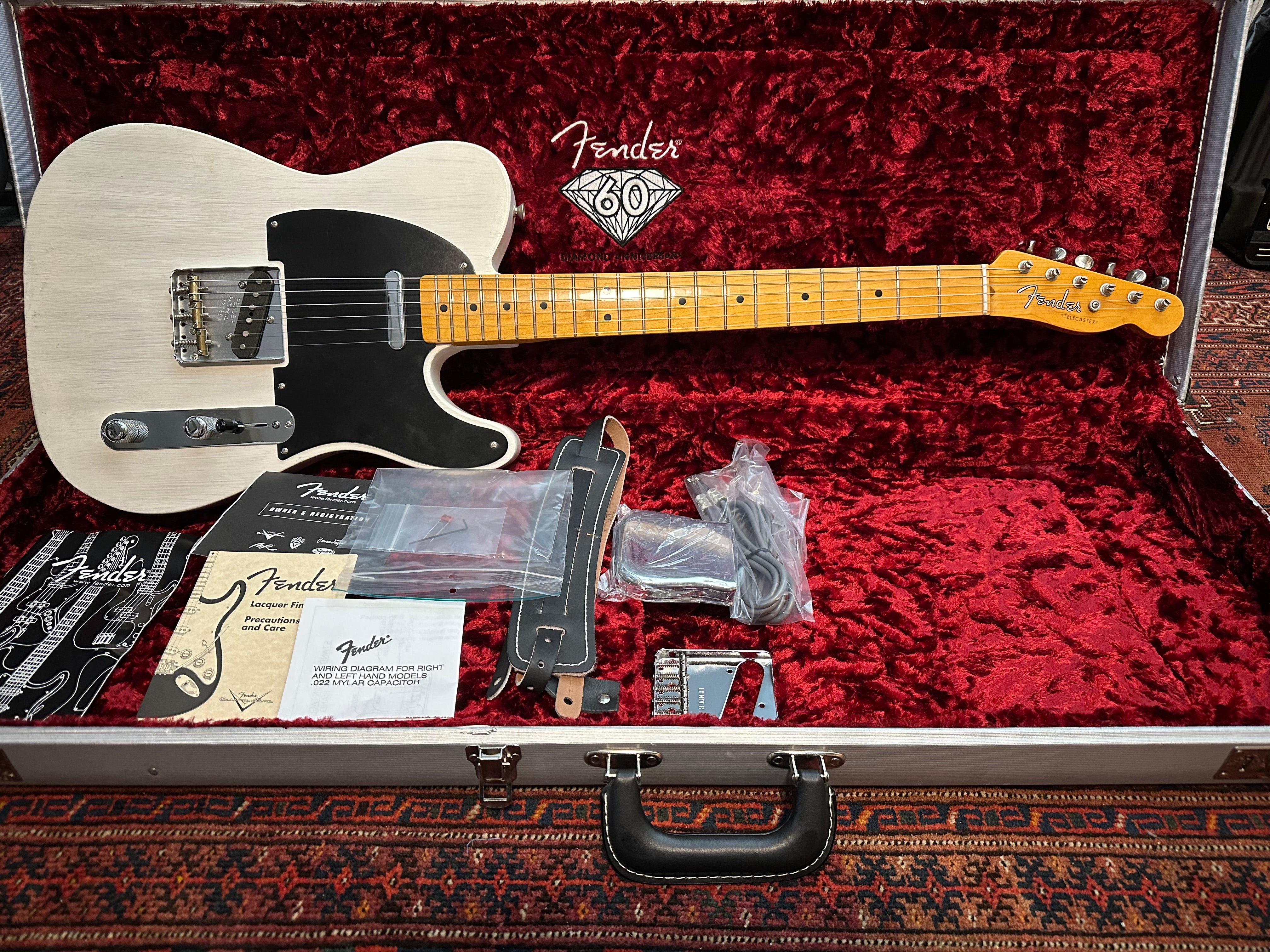 Fender "Tele-bration" LTD 60th Anniversary Old Pine Telecaster 2011 Whitewash