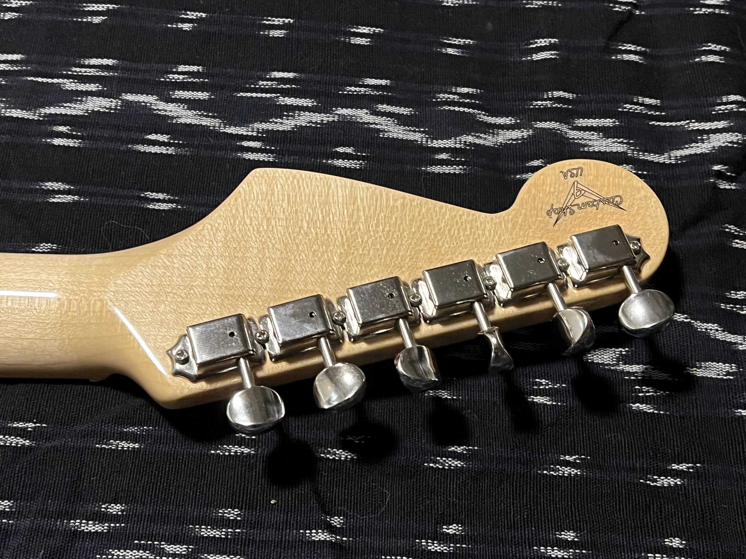SOLD - 1994 Fender Custom Shop 54 Custom Classic Series Stratocaster Aztec Gold