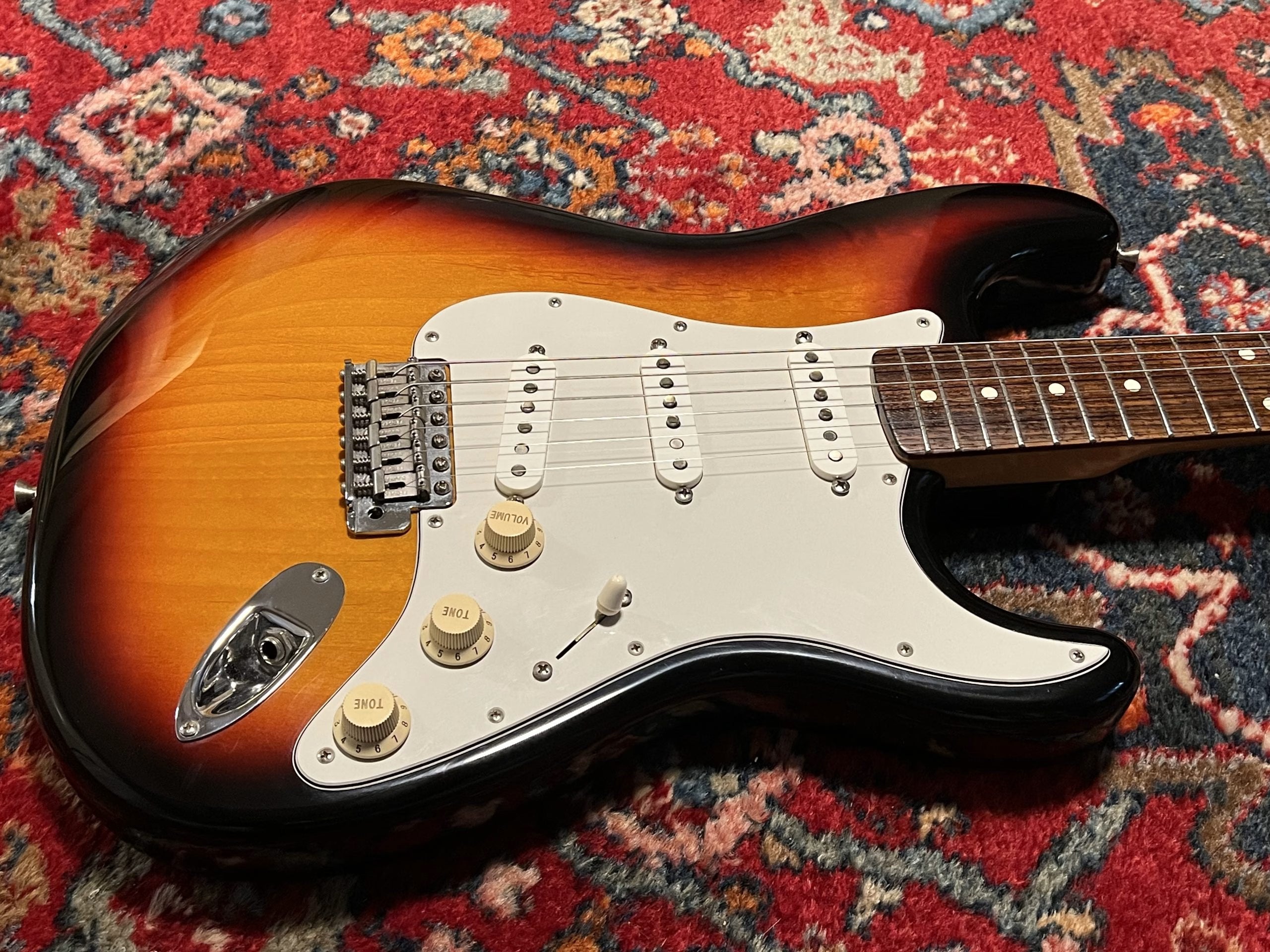 SOLD - 1995 Fender Custom Shop 60 NOS Stratocaster Sunburst
