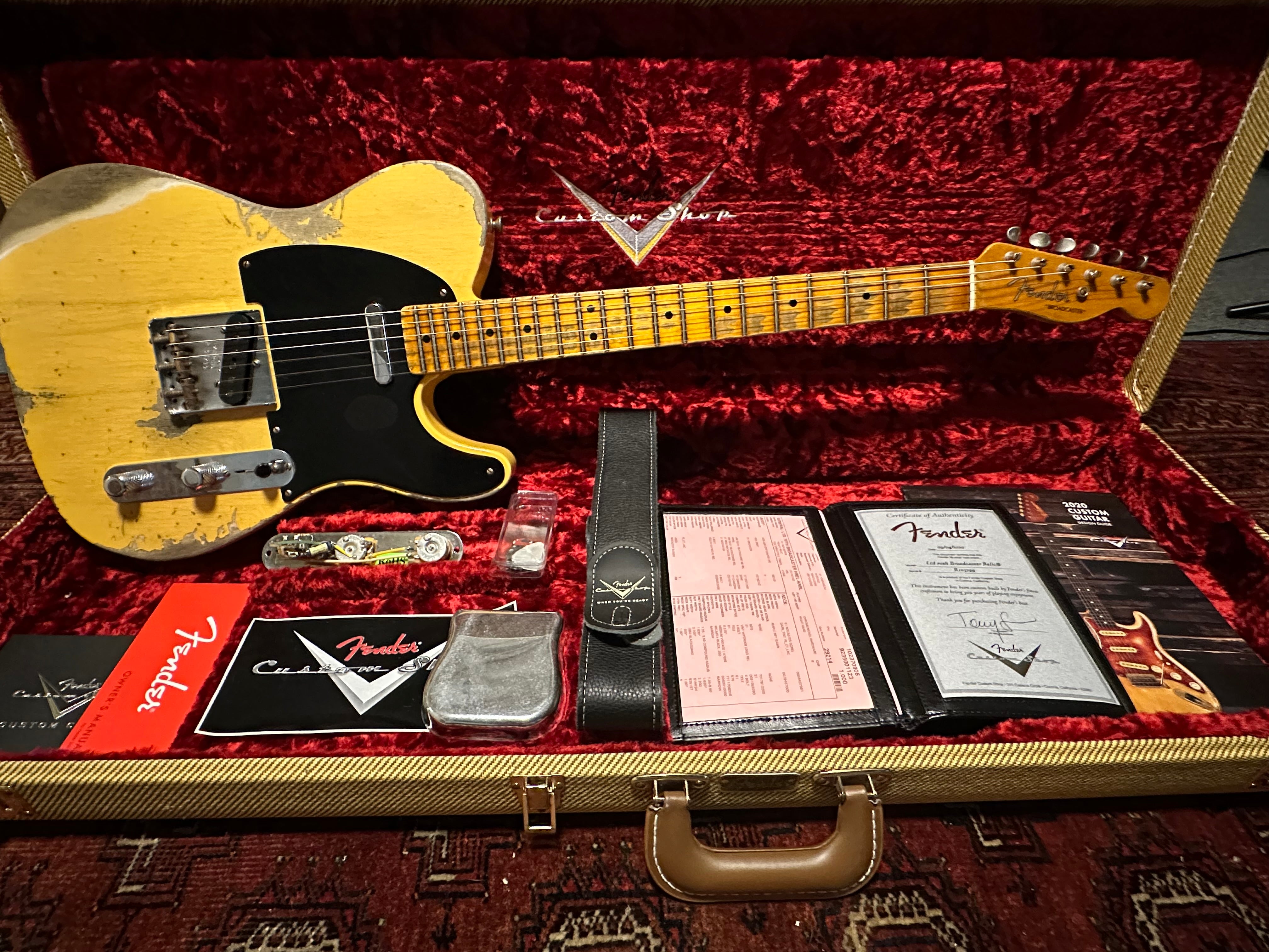Reserved - Fender Custom Shop '50 LTD 70th Anniversary Heavy Relic Broadcaster 2020 Nocaster Blonde
