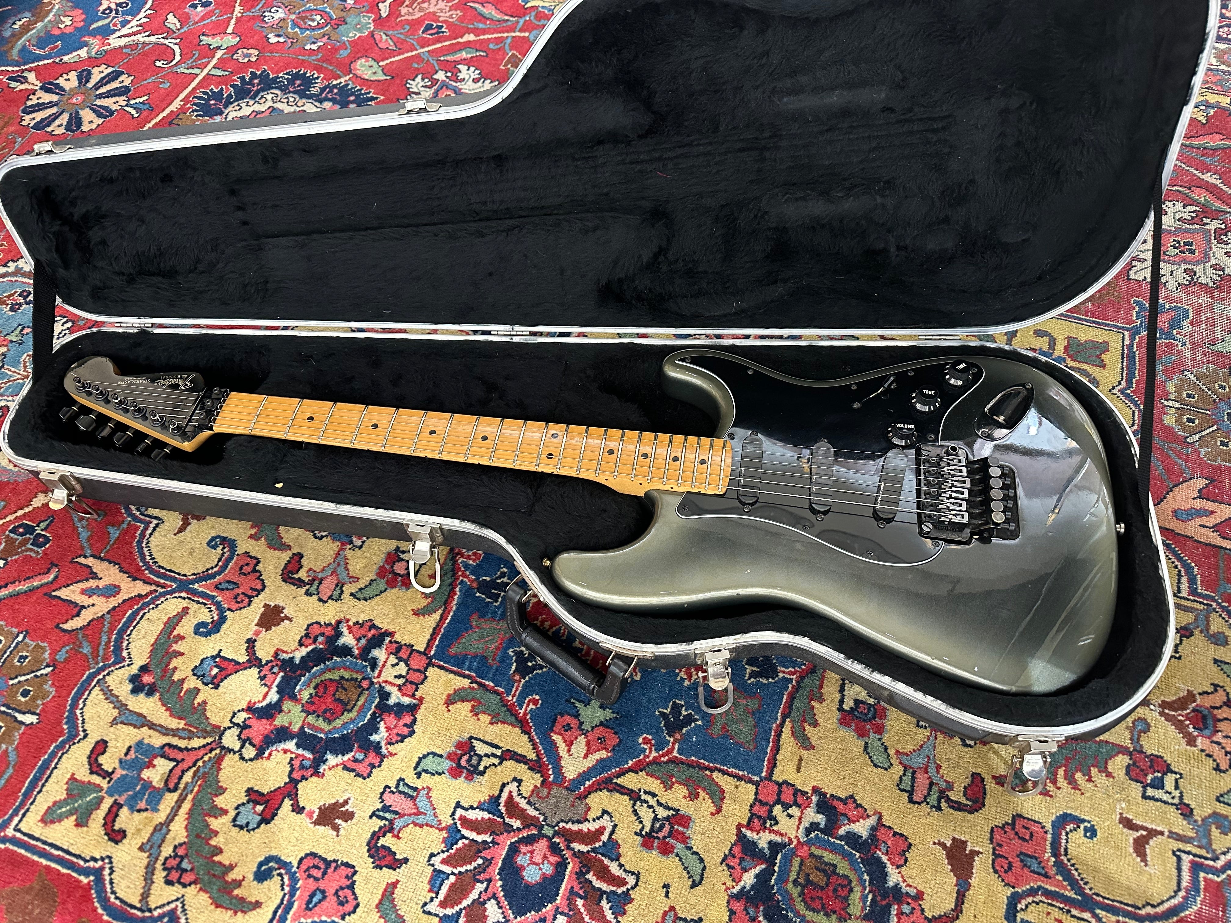 Fender Custom Shop HM Floyd Rose Stratocaster 1989 Black Pearl Dust