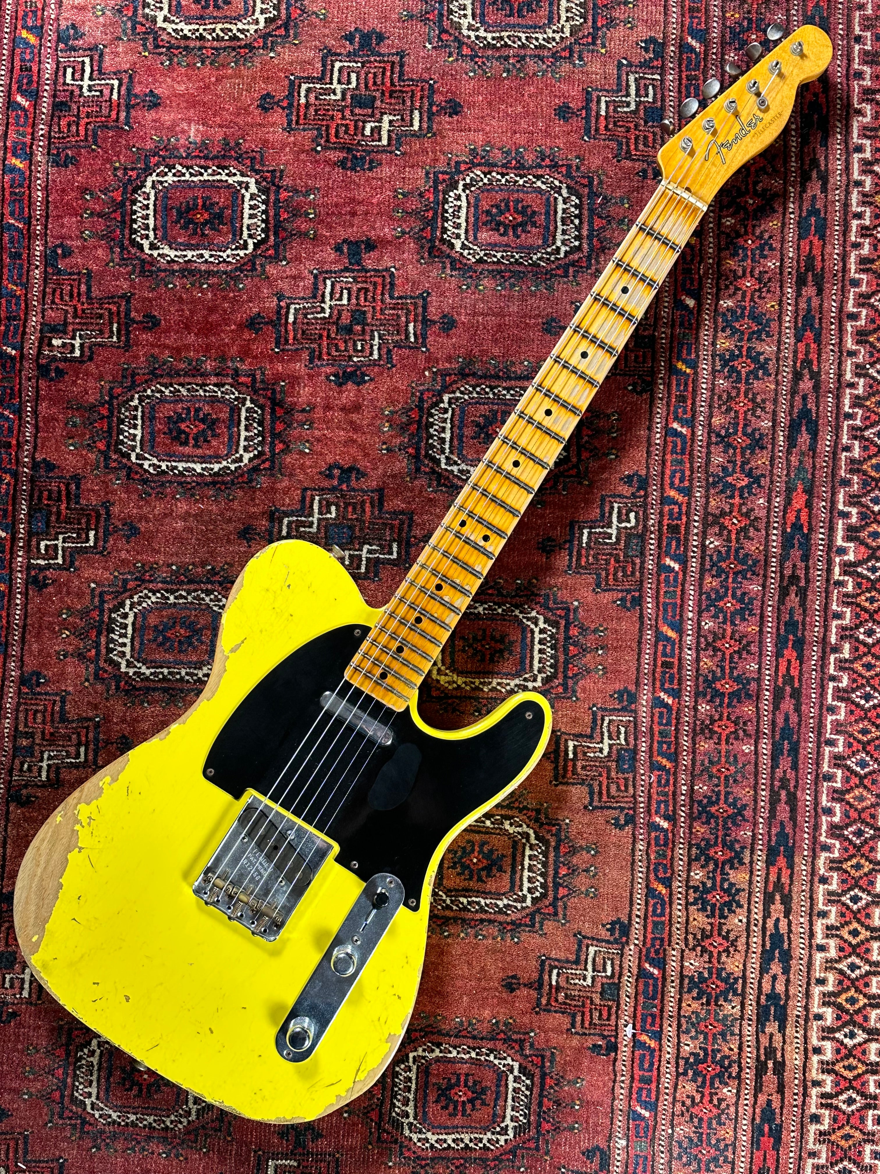 Fender Custom Shop '52 Heavy Relic Telecaster 2013 Graffiti Yellow