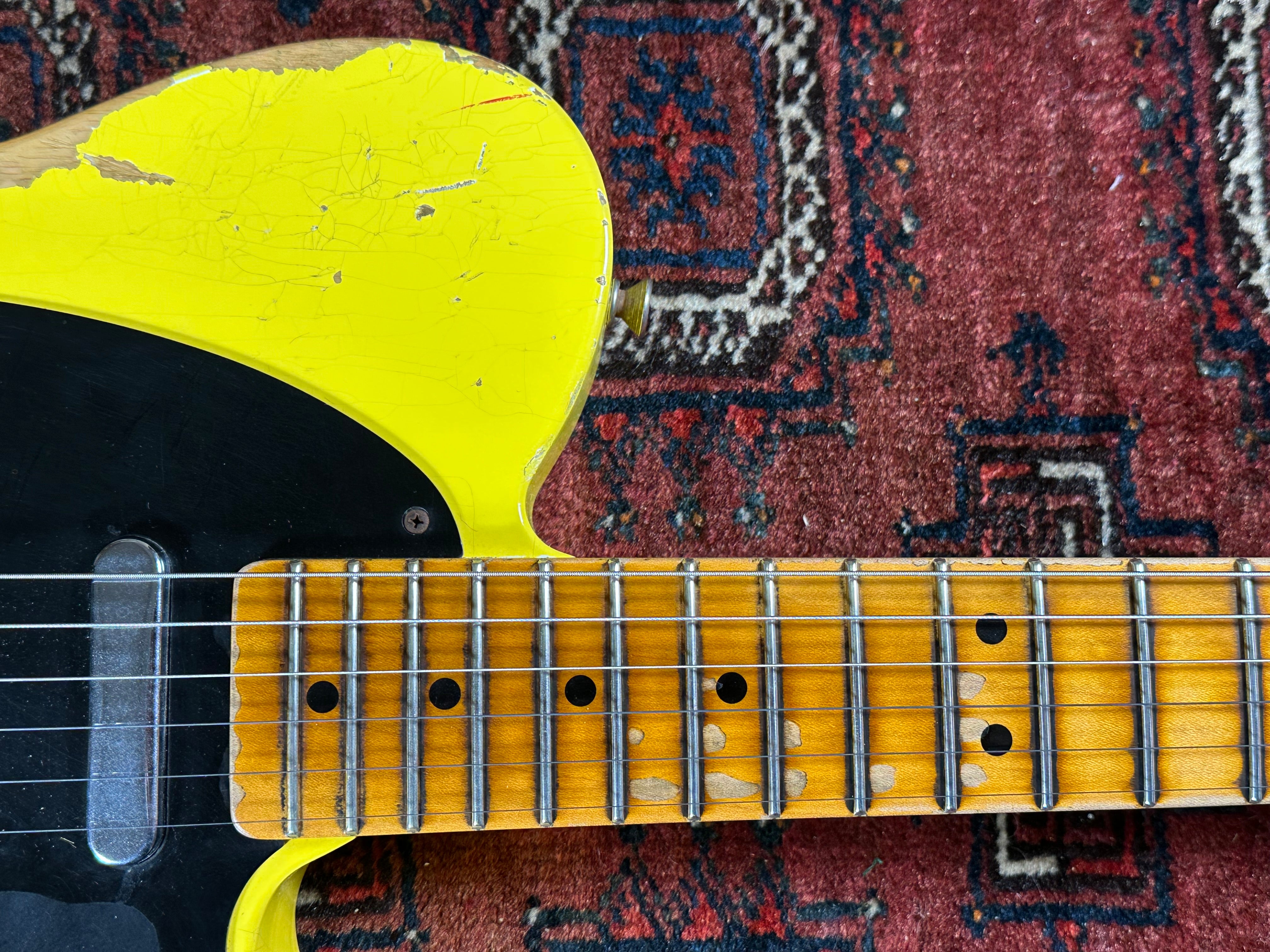 Fender Custom Shop '52 Heavy Relic Telecaster 2013 Graffiti Yellow