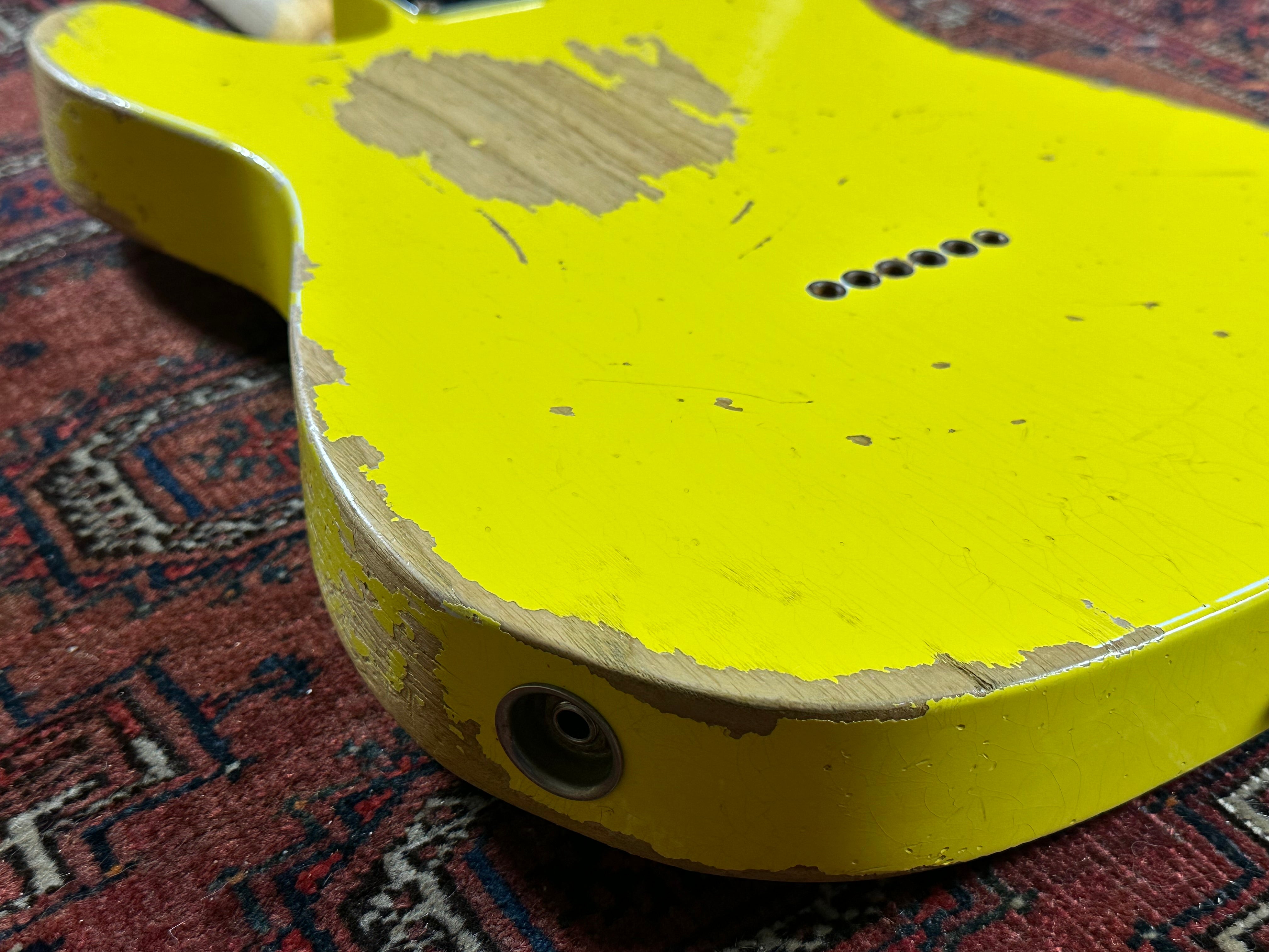 Fender Custom Shop '52 Heavy Relic Telecaster 2013 Graffiti Yellow