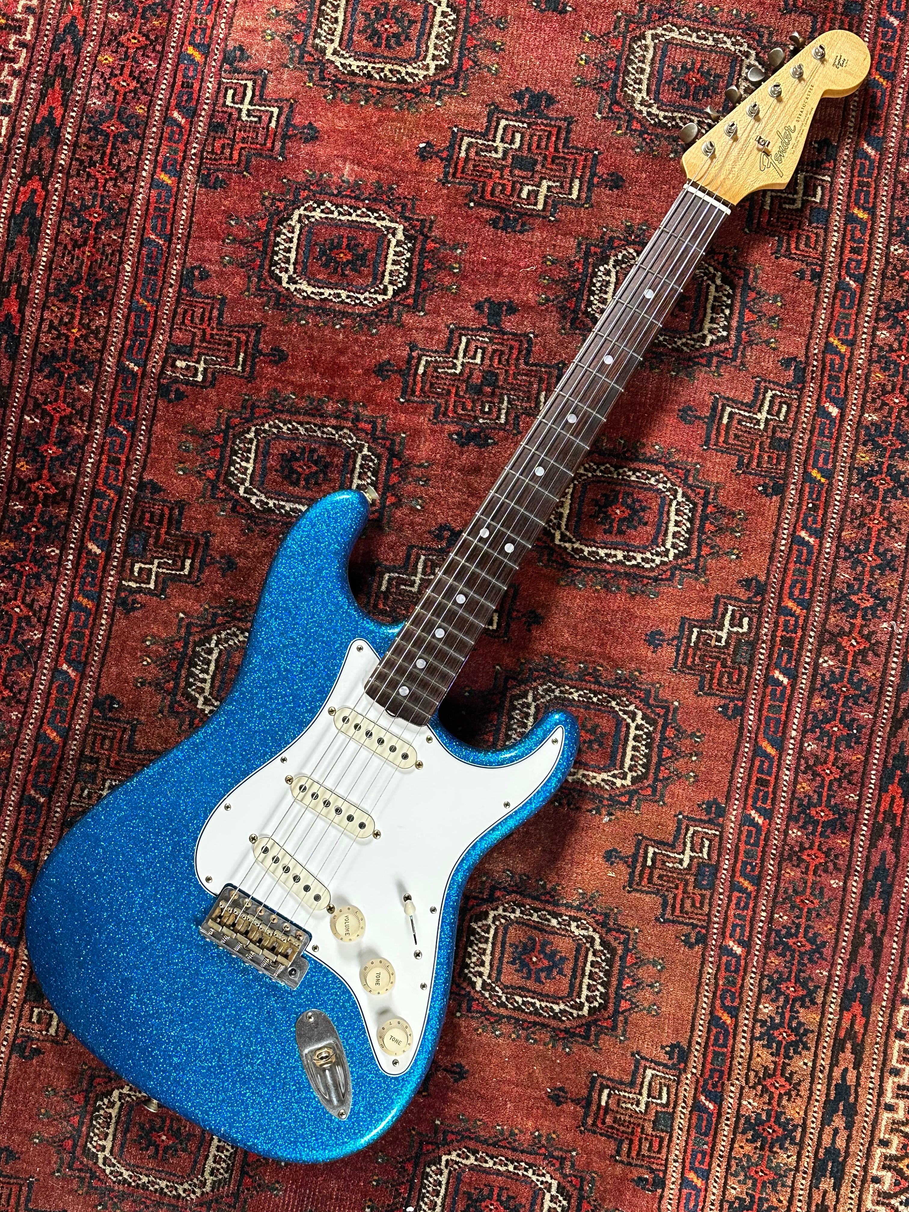 Fender Custom Shop '65 Journeyman Stratocaster 2024 Sparkle Blue