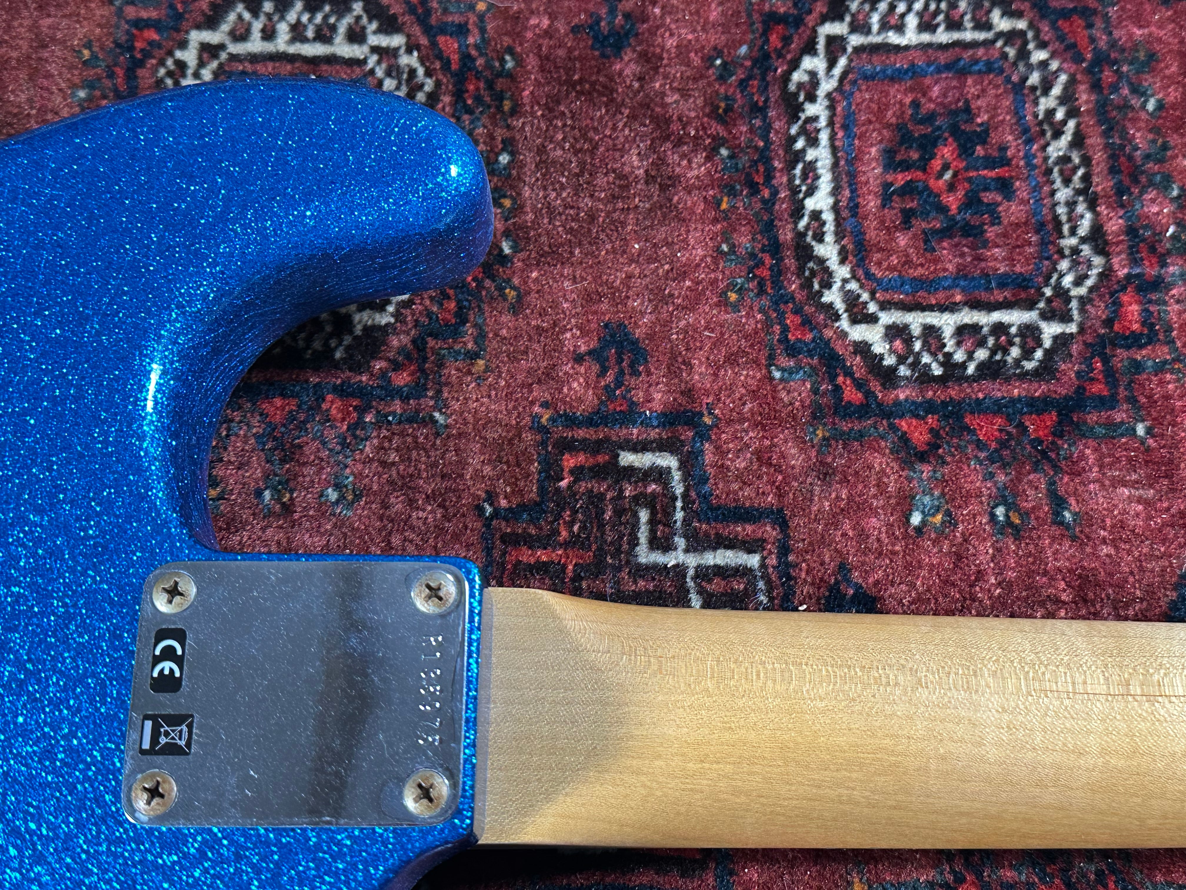 Fender Custom Shop '65 Journeyman Stratocaster 2024 Sparkle Blue